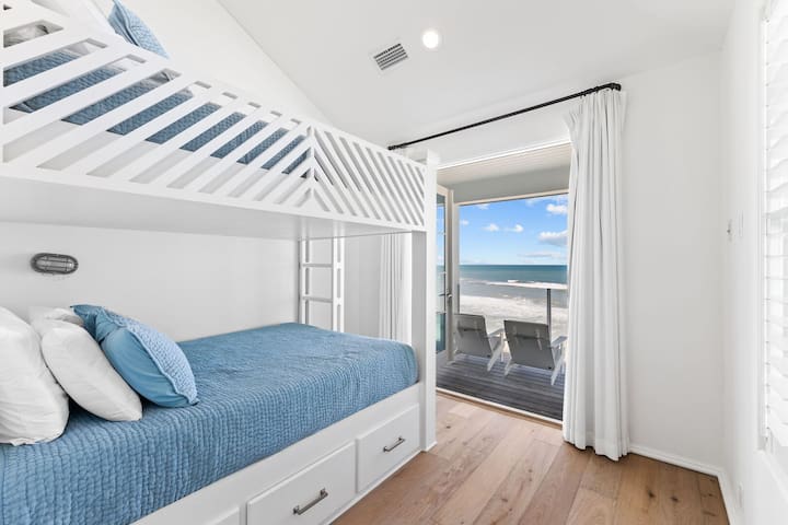 Dune Vacation Rentals managed Airbnb listing 2