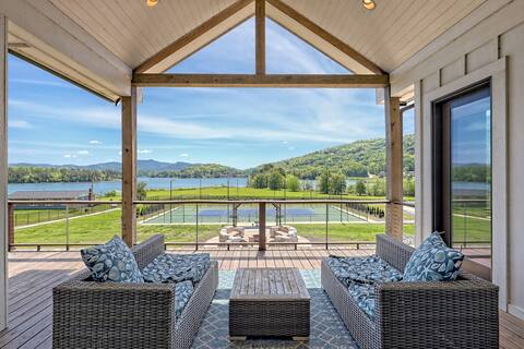 Stunning Lakeview Resort