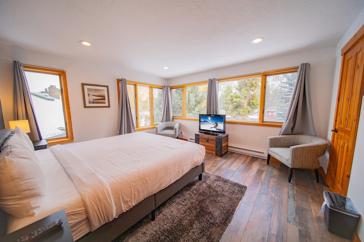 มีแสงธรรมชาติสว่างมาก