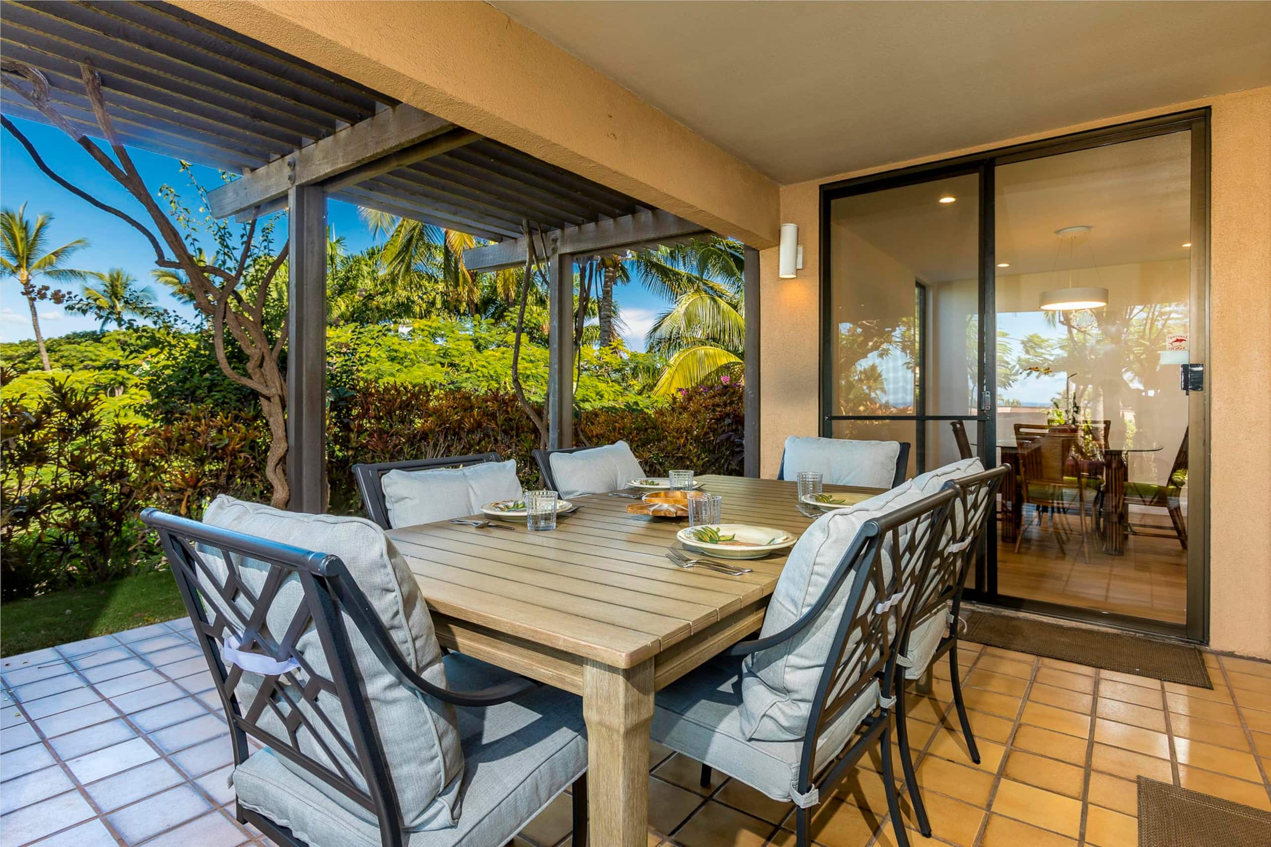 Condo in Kihei · ★4.86 · 2 bedrooms · 2 beds · 2 baths - Image 3