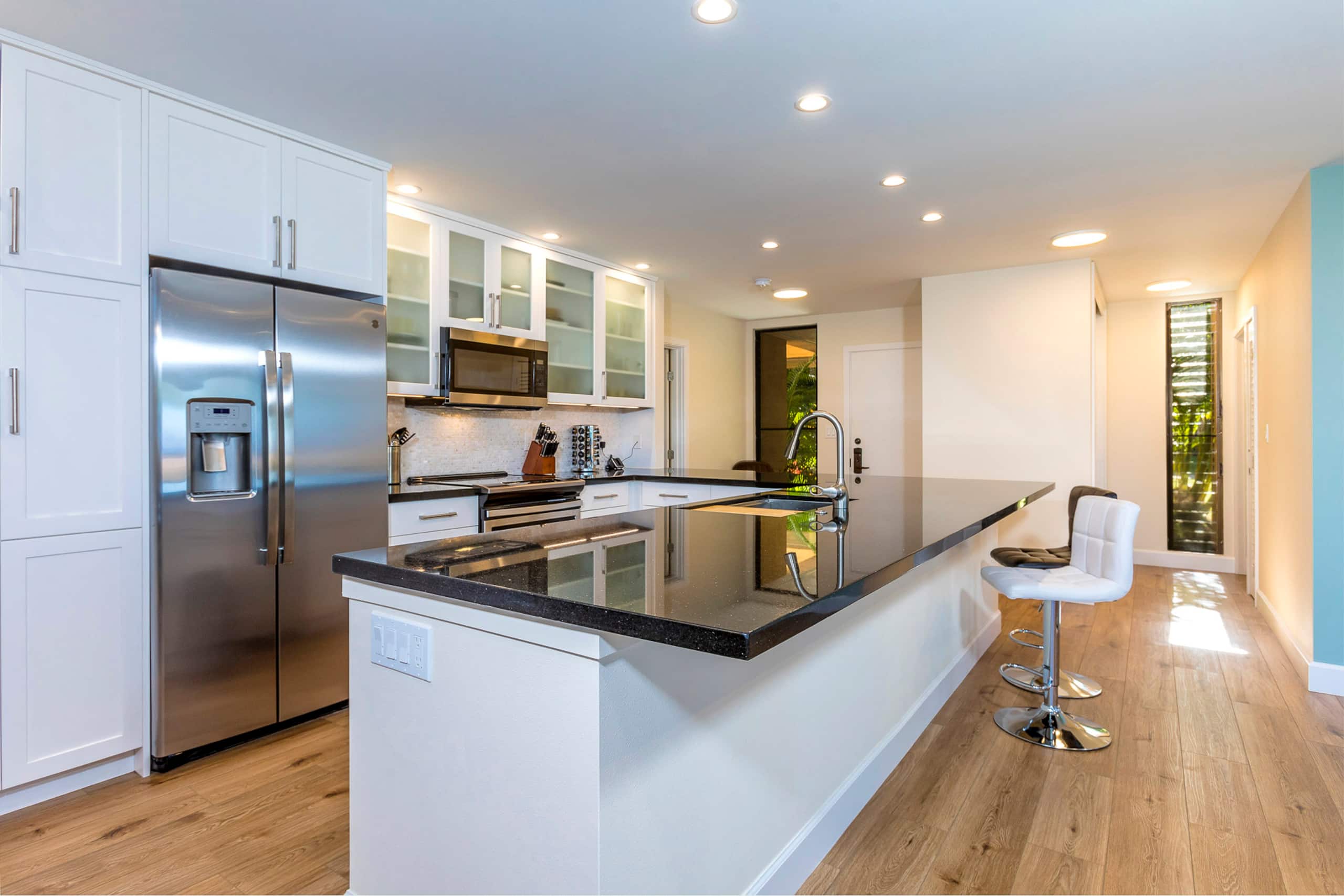 Condo in Kihei · ★4.86 · 2 bedrooms · 2 beds · 2 baths - Image 10