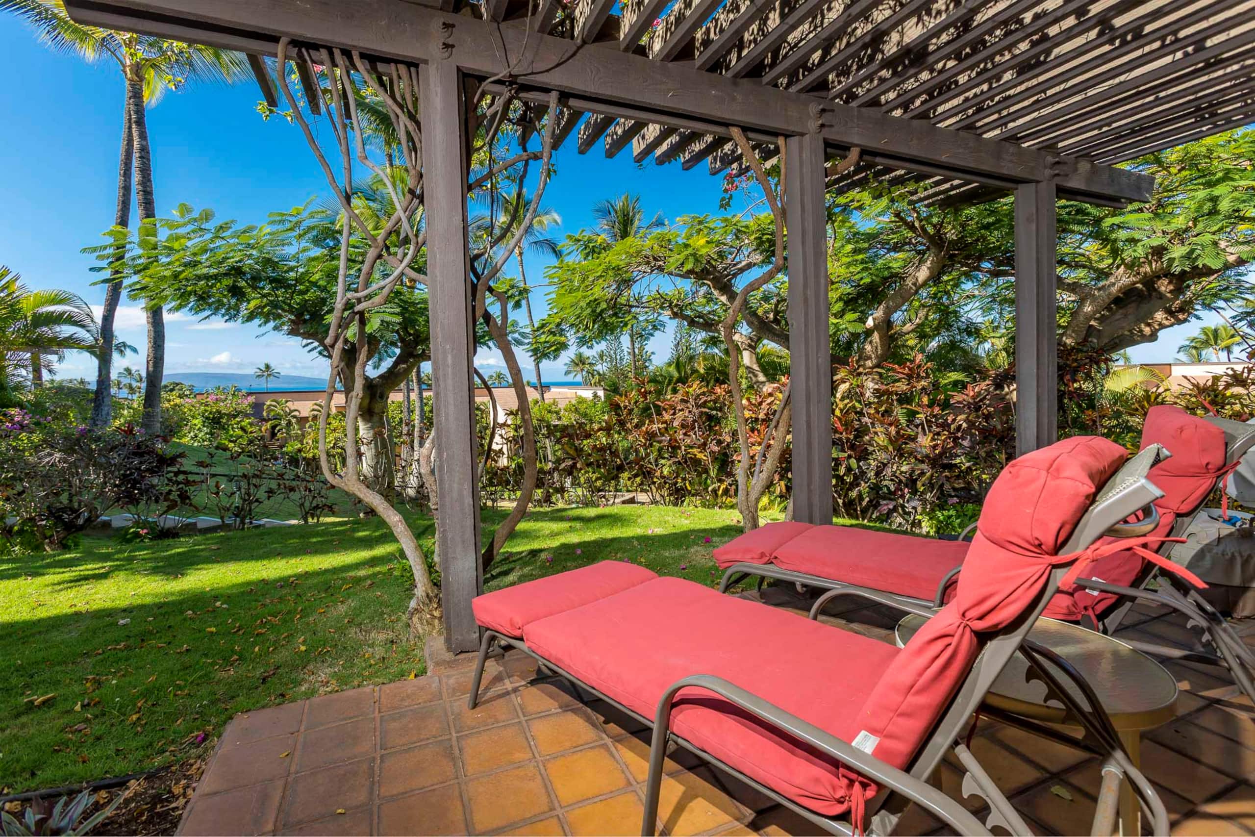 Condo in Kihei · ★4.86 · 2 bedrooms · 2 beds · 2 baths - Image 2