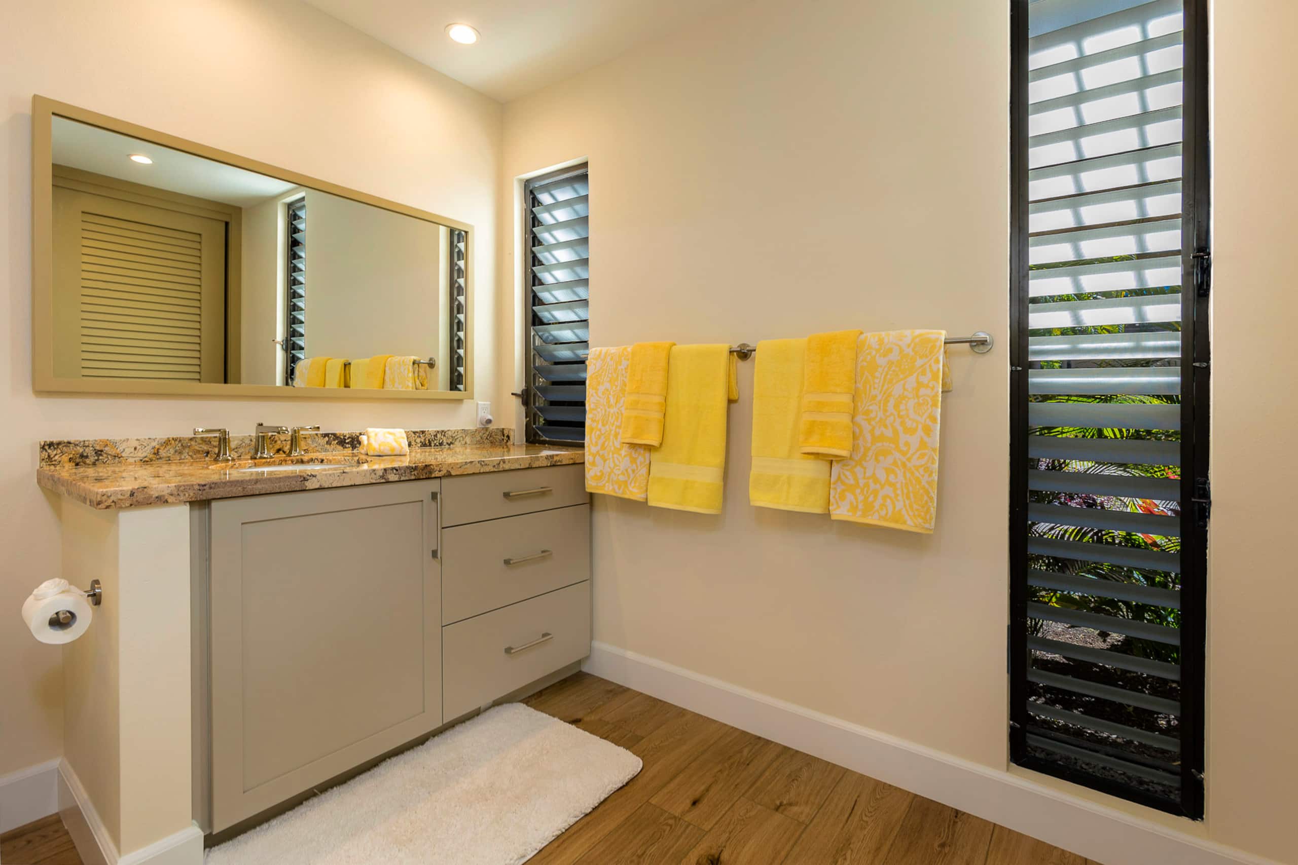 Condo in Kihei · ★4.86 · 2 bedrooms · 2 beds · 2 baths - Image 22