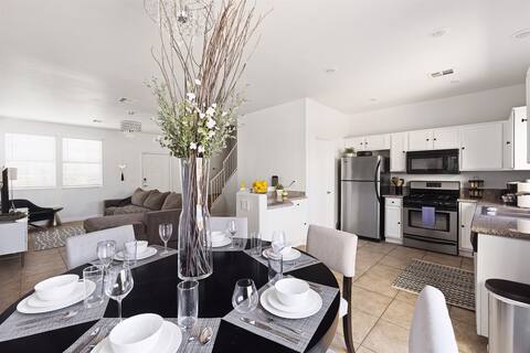 Central location,Great for Long-term Professionals