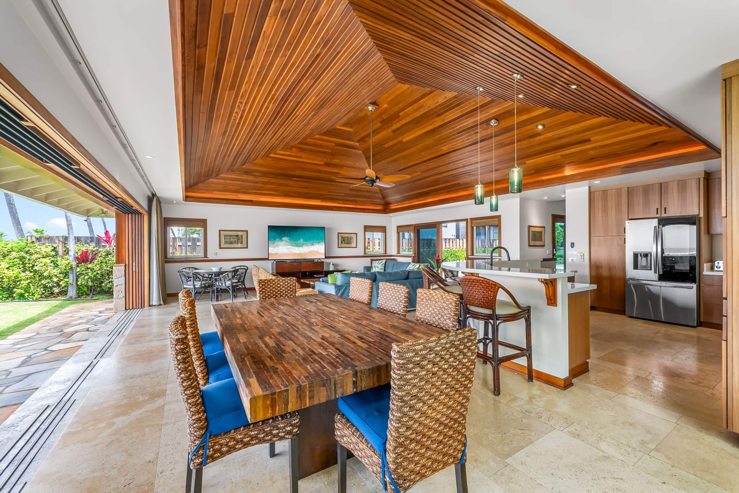 Home in Honolulu · ★4.89 · 3 bedrooms · 4 beds · 3.5 shared baths - Image 8