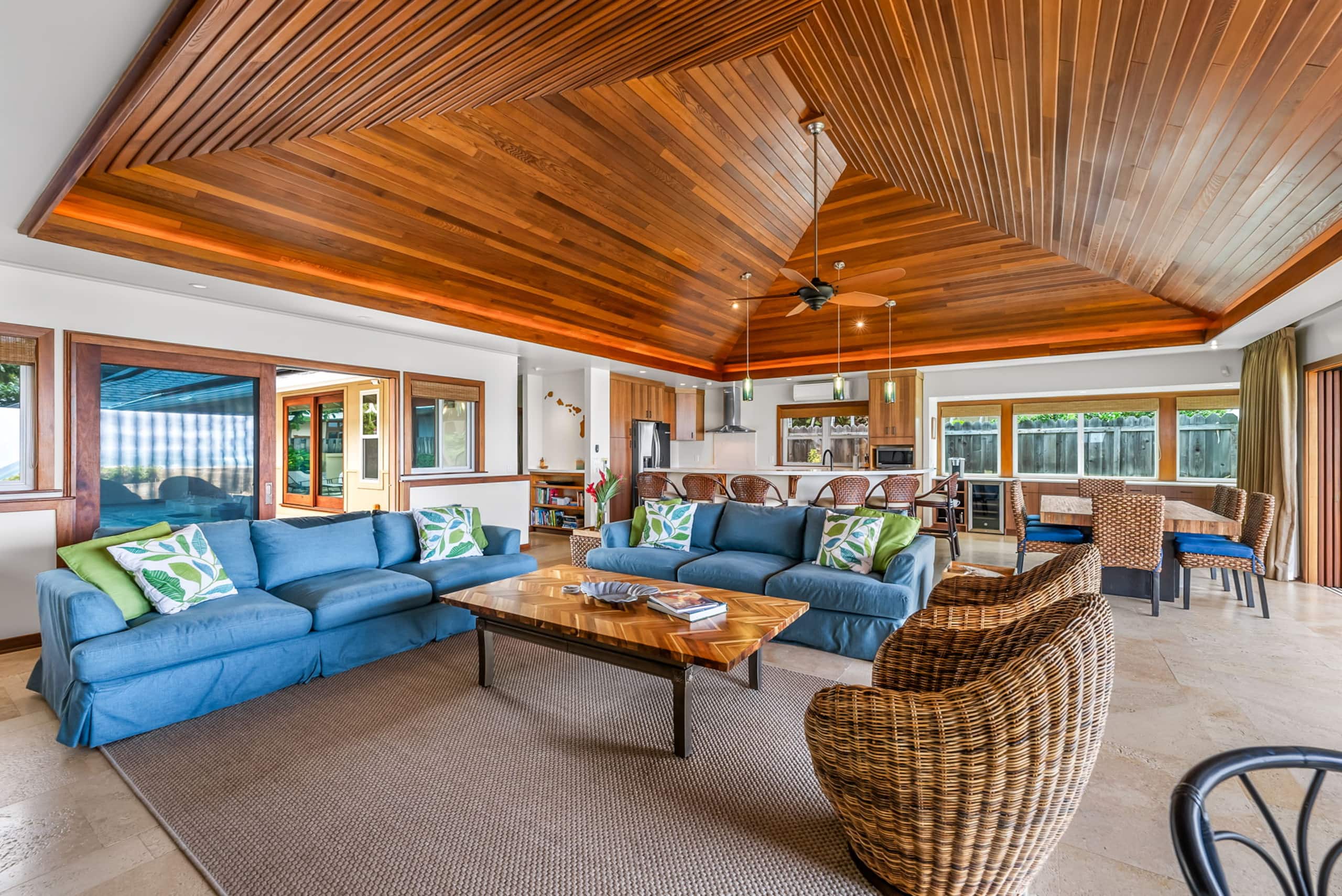 Home in Honolulu · ★4.89 · 3 bedrooms · 4 beds · 3.5 shared baths - Image 10