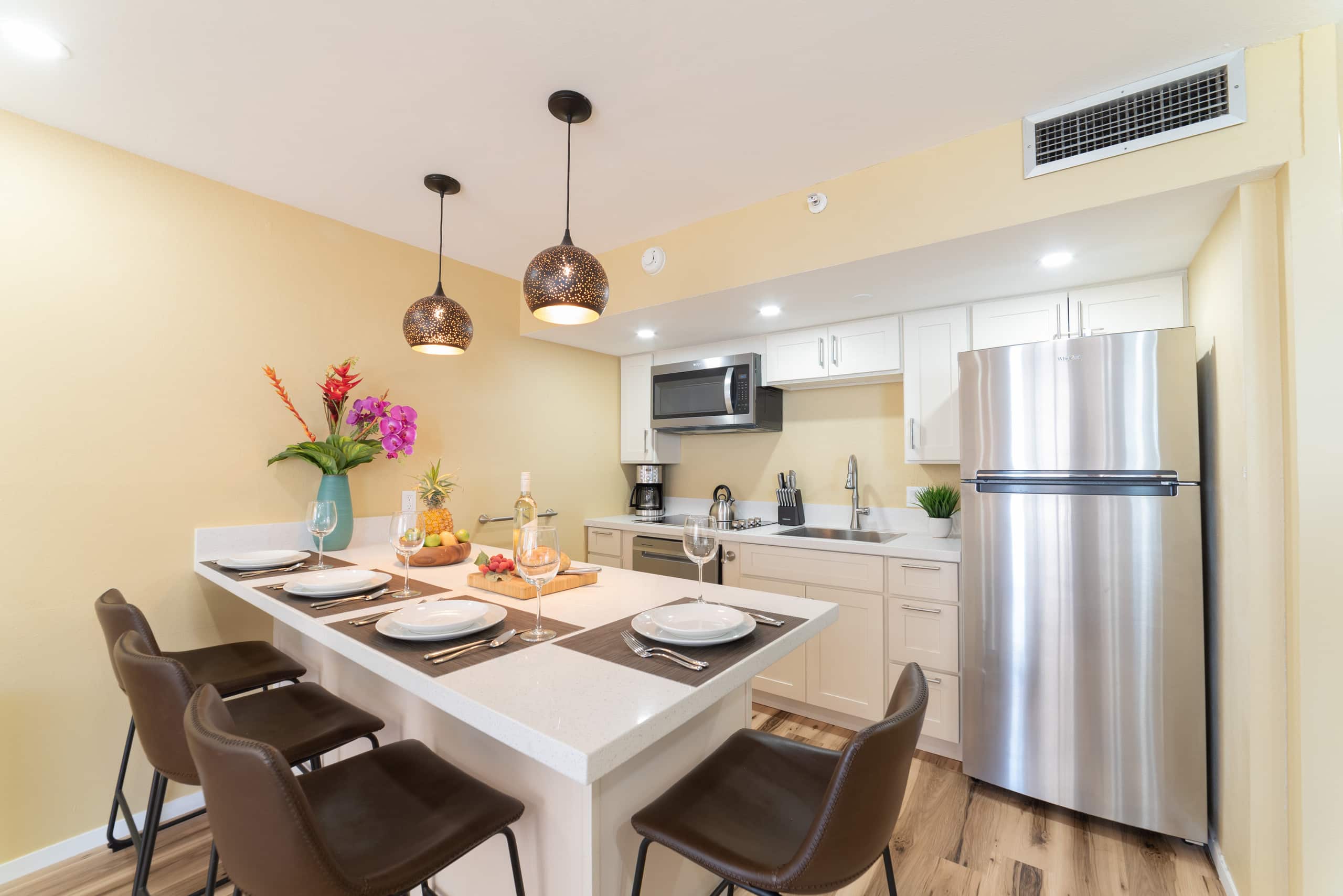 Condo in Lahaina · ★4.69 · 1 bedroom · 1 bed · 1 bath - Image 15