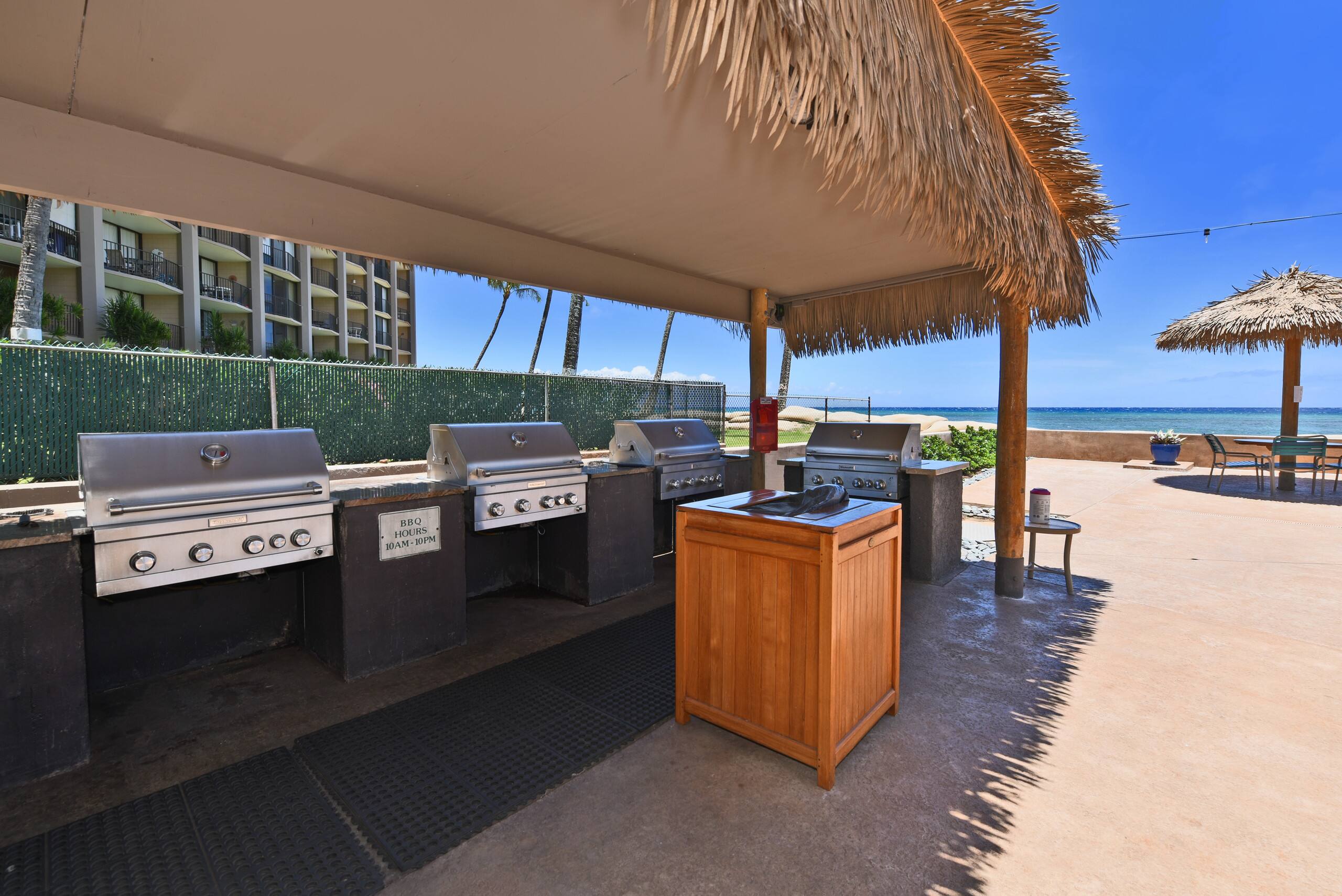 Condo in Lahaina · ★4.69 · 1 bedroom · 1 bed · 1 bath - Image 37