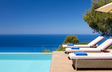 Villa Mirtes with breathtaking sea view close to
