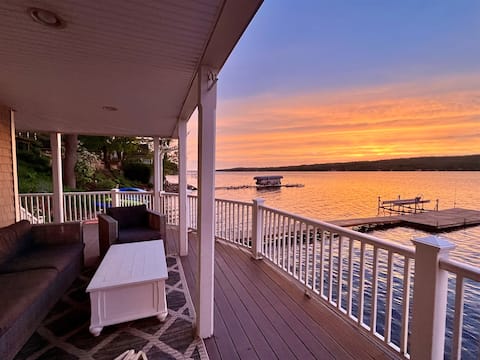 Lakefront Luxury:Your Perfect Finger Lakes Getaway