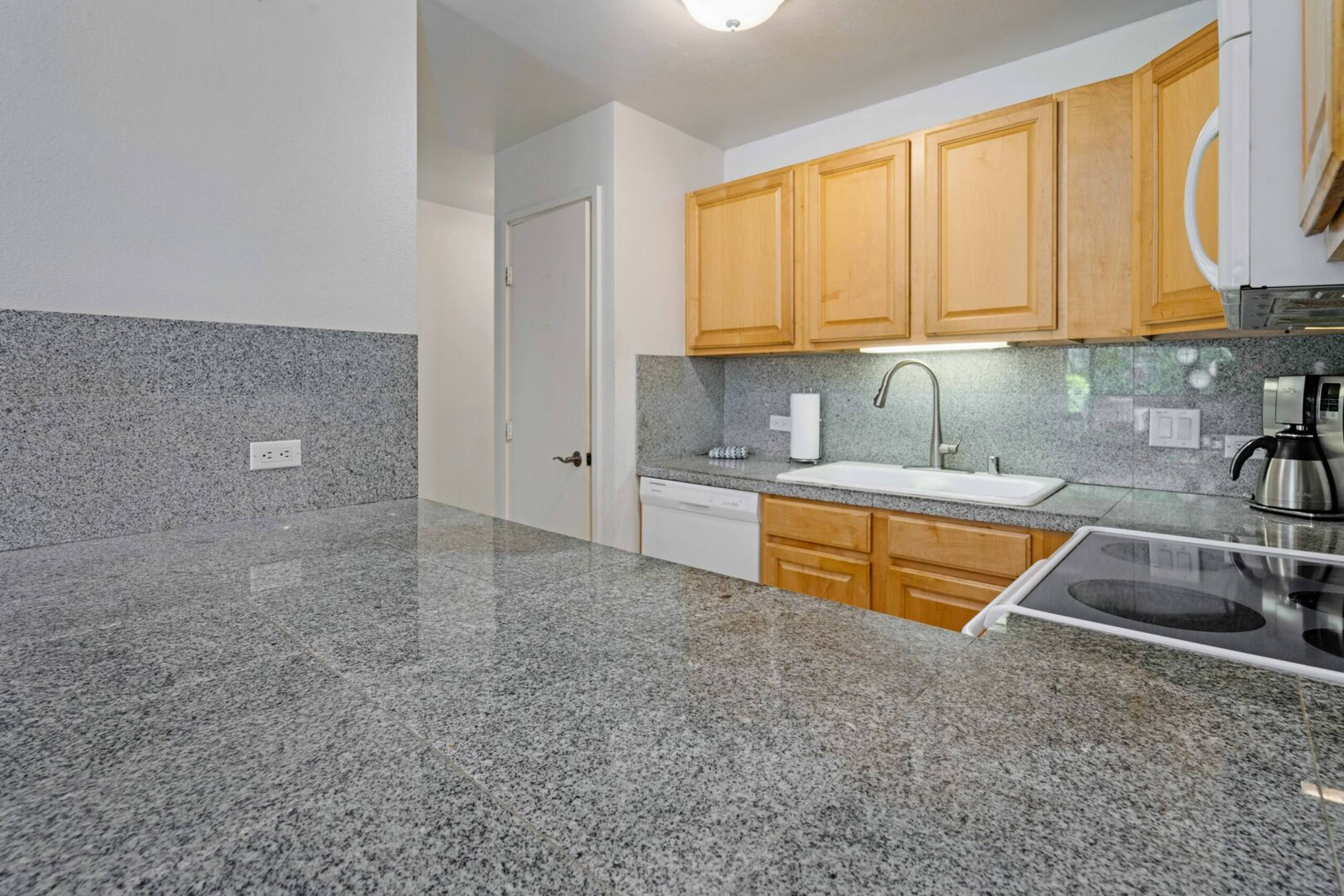 Condo in Kihei · ★4.5 · 1 bedroom · 2 beds · 2 baths - Image 52
