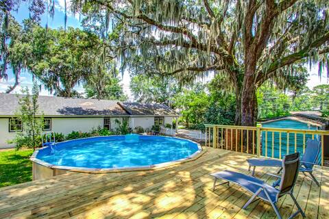 Two Units w/ Gazebo & Pool-Swanky Savannah Style