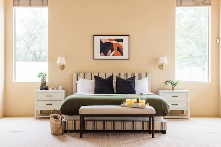 Основна спалня.