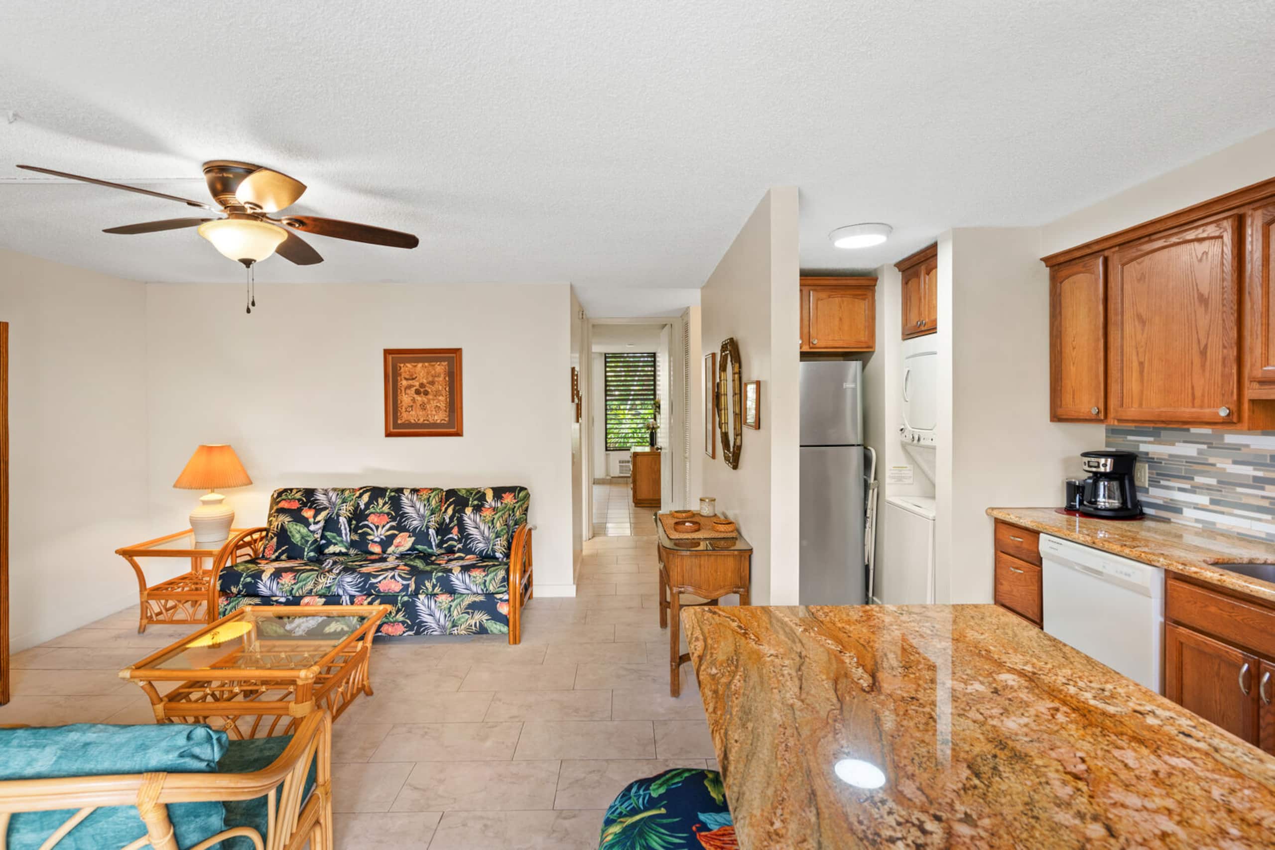 Condo in Kailua-Kona · ★4.63 · 1 bedroom · 2 beds · 1 private bath - Image 32
