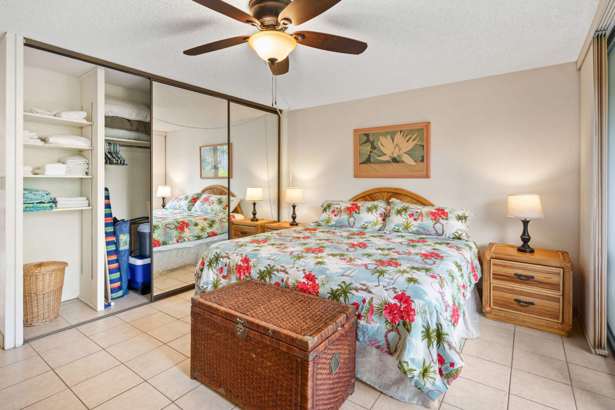 Condo in Kailua-Kona · ★4.63 · 1 bedroom · 2 beds · 1 private bath - Image 6