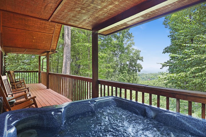 Escape To Edens Ridge  Breathtaking Mtn Views! - Gatlinburg, TN