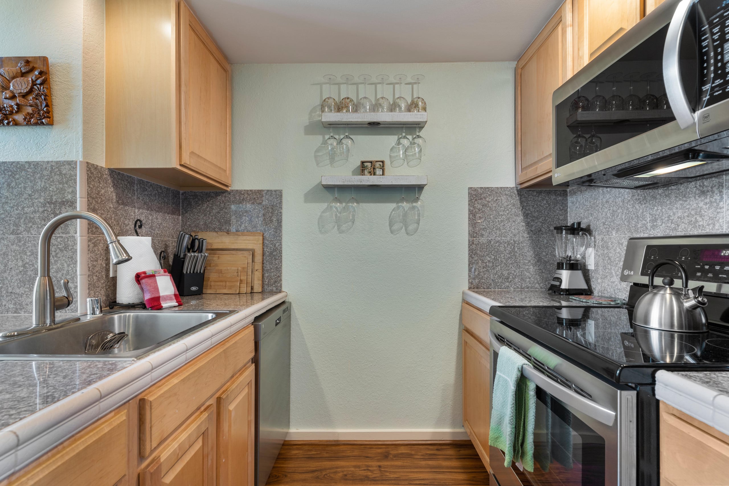 Condo in Kihei · ★4.91 · 2 bedrooms · 3 beds · 2 private baths - Image 27