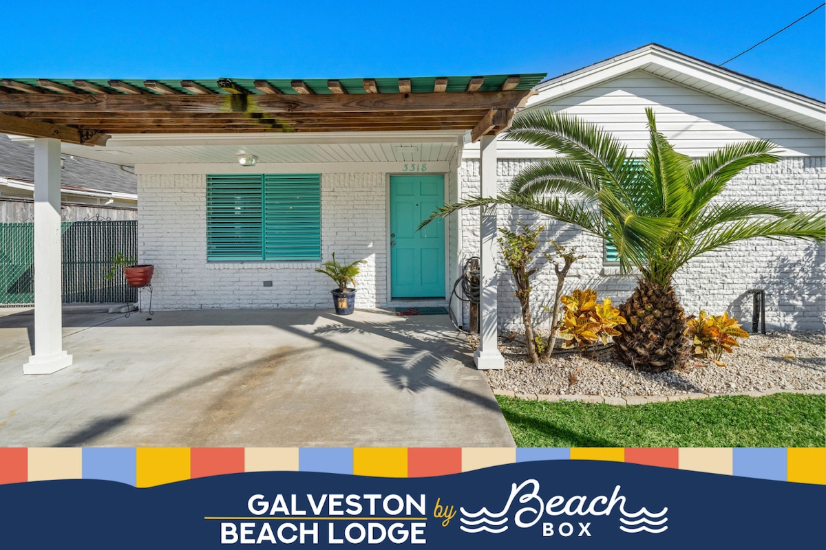 Charming Bungalow with Guest House, Near Seawall