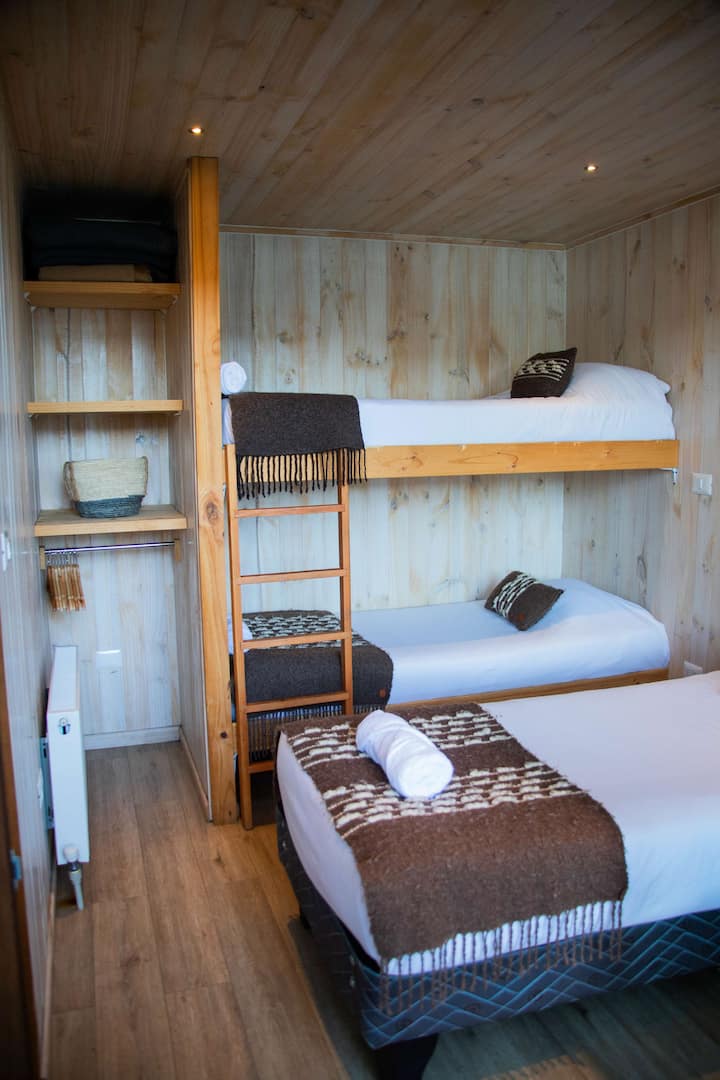 Habitación 2 con camarote y cama