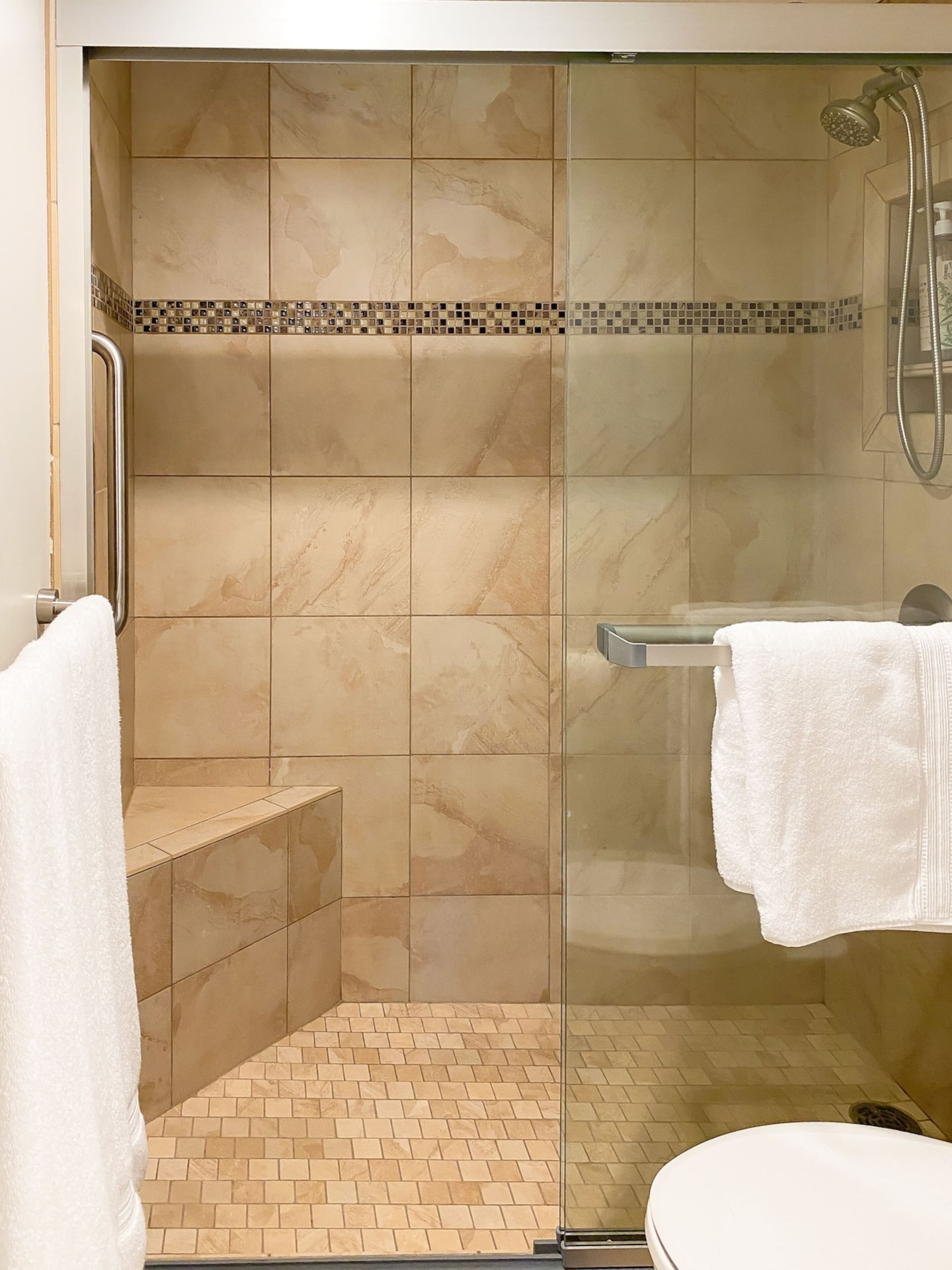 Condo in Kihei · ★4.7 · 1 bedroom · 2 beds · 1 bath - Image 17