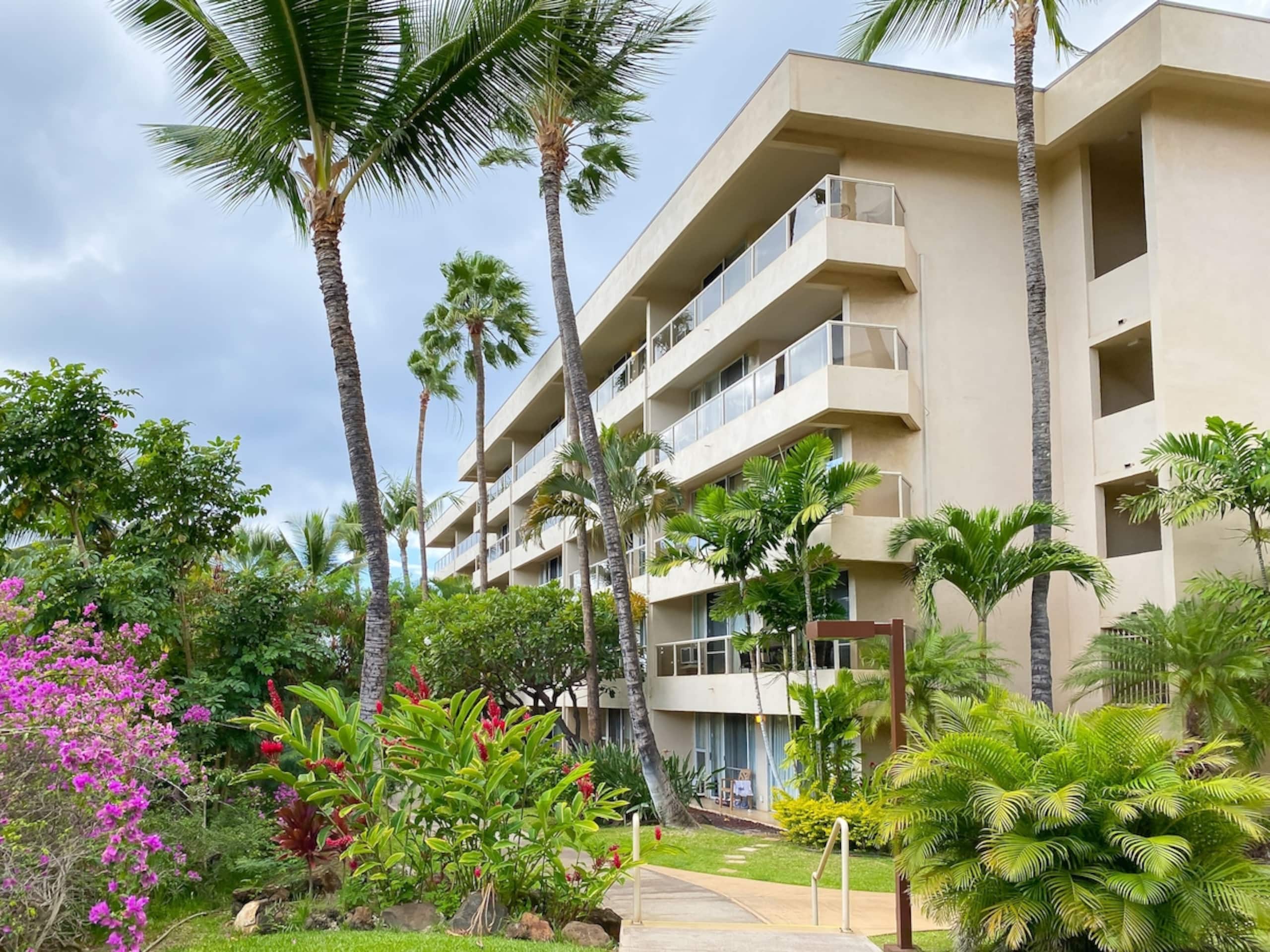 Condo in Kihei · ★4.7 · 1 bedroom · 2 beds · 1 bath - Image 25
