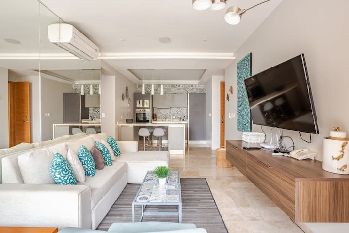 3 Bdrm, Urban Luxury Suites With Infinity Pool - Playa del Carmen