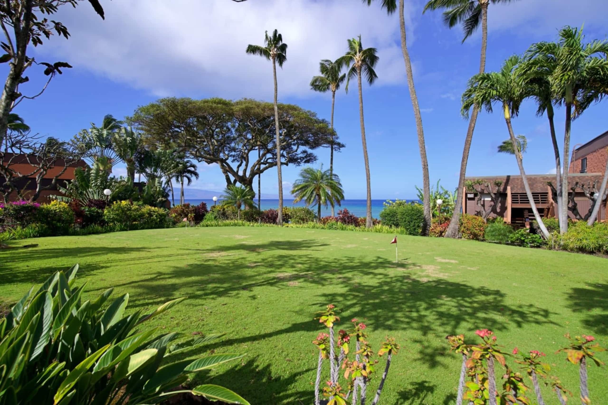 Condo in Lahaina · ★4.86 · 1 bedroom · 2 beds · 1 private bath - Image 20