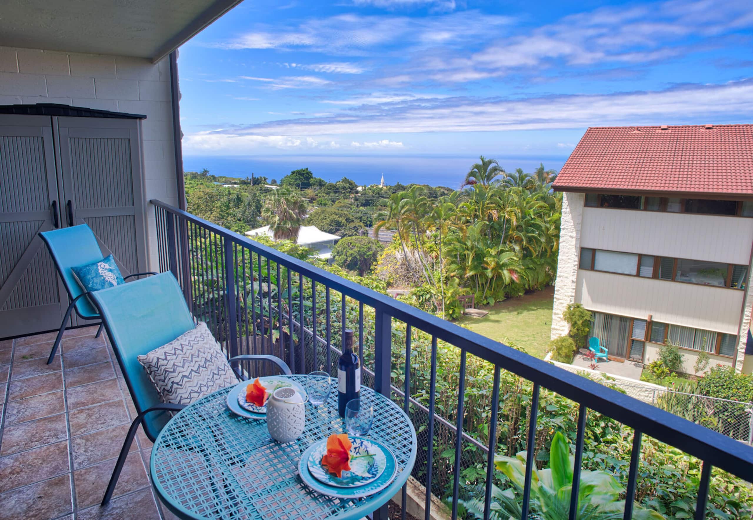 Condo in Kailua-Kona · ★4.8 · 2 bedrooms · 2 beds · 2 private baths - Image 20