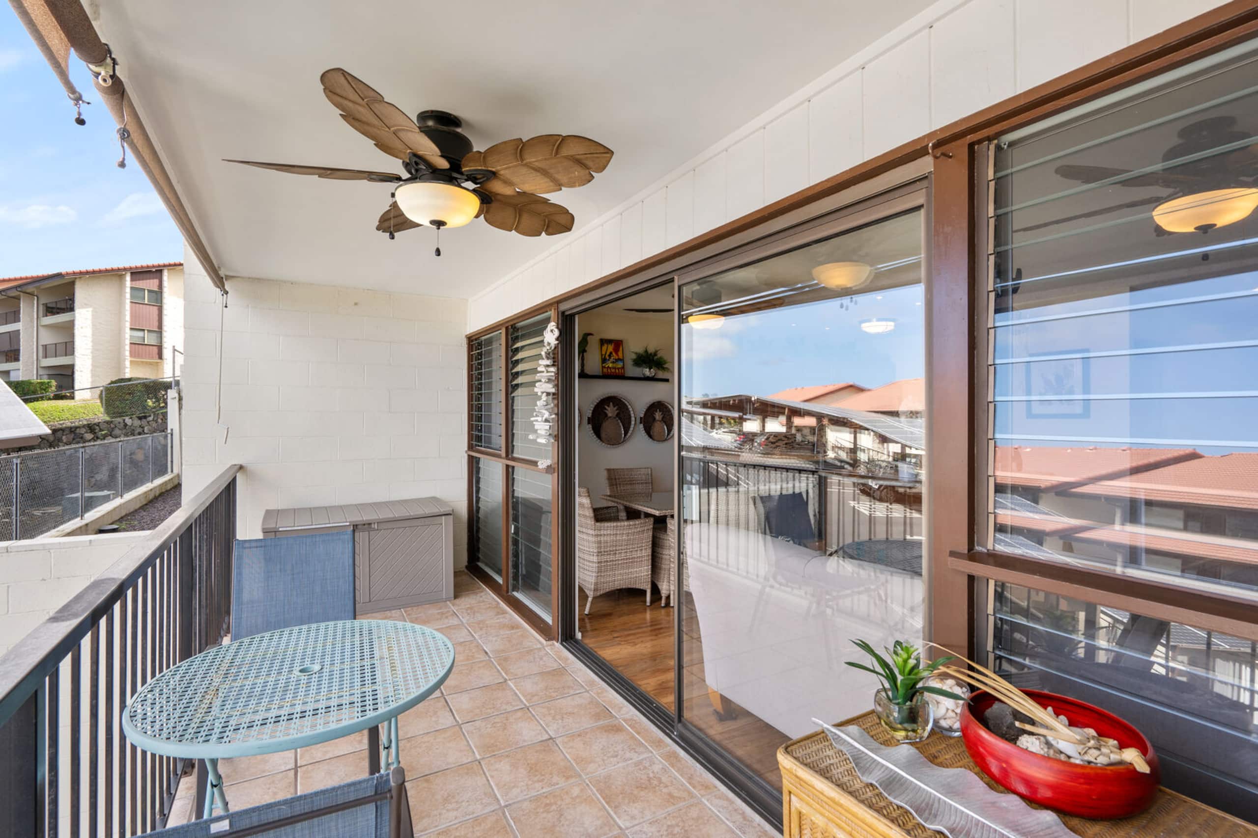 Condo in Kailua-Kona · ★4.8 · 2 bedrooms · 2 beds · 2 private baths - Image 23