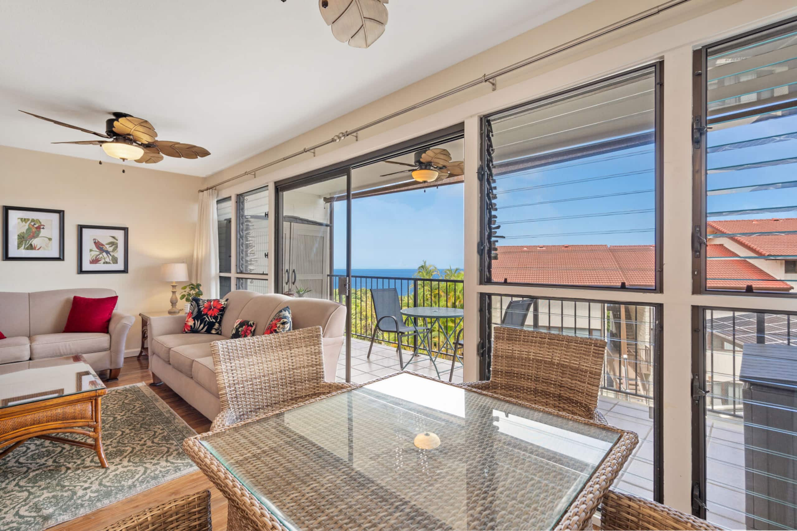 Condo in Kailua-Kona · ★4.8 · 2 bedrooms · 2 beds · 2 private baths - Image 38