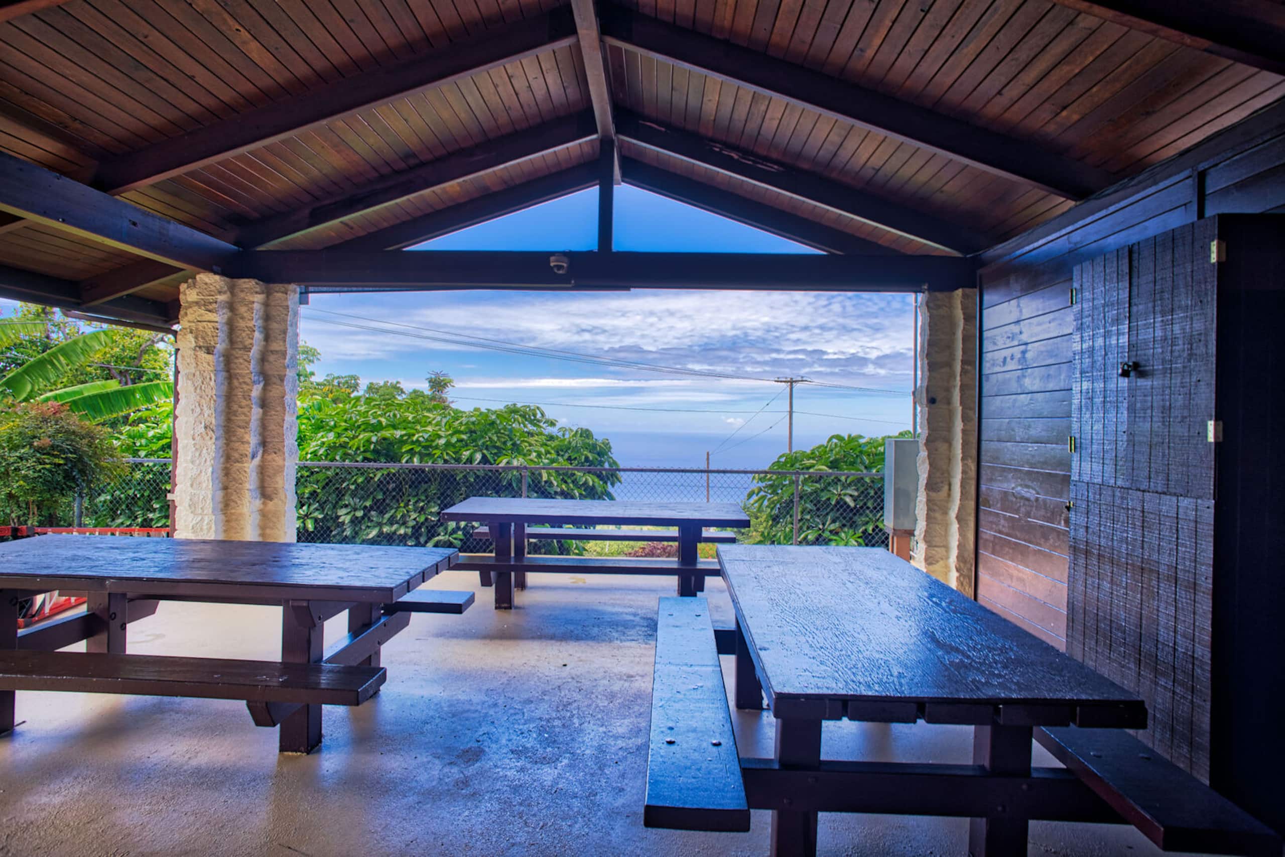 Condo in Kailua-Kona · ★4.8 · 2 bedrooms · 2 beds · 2 private baths - Image 40