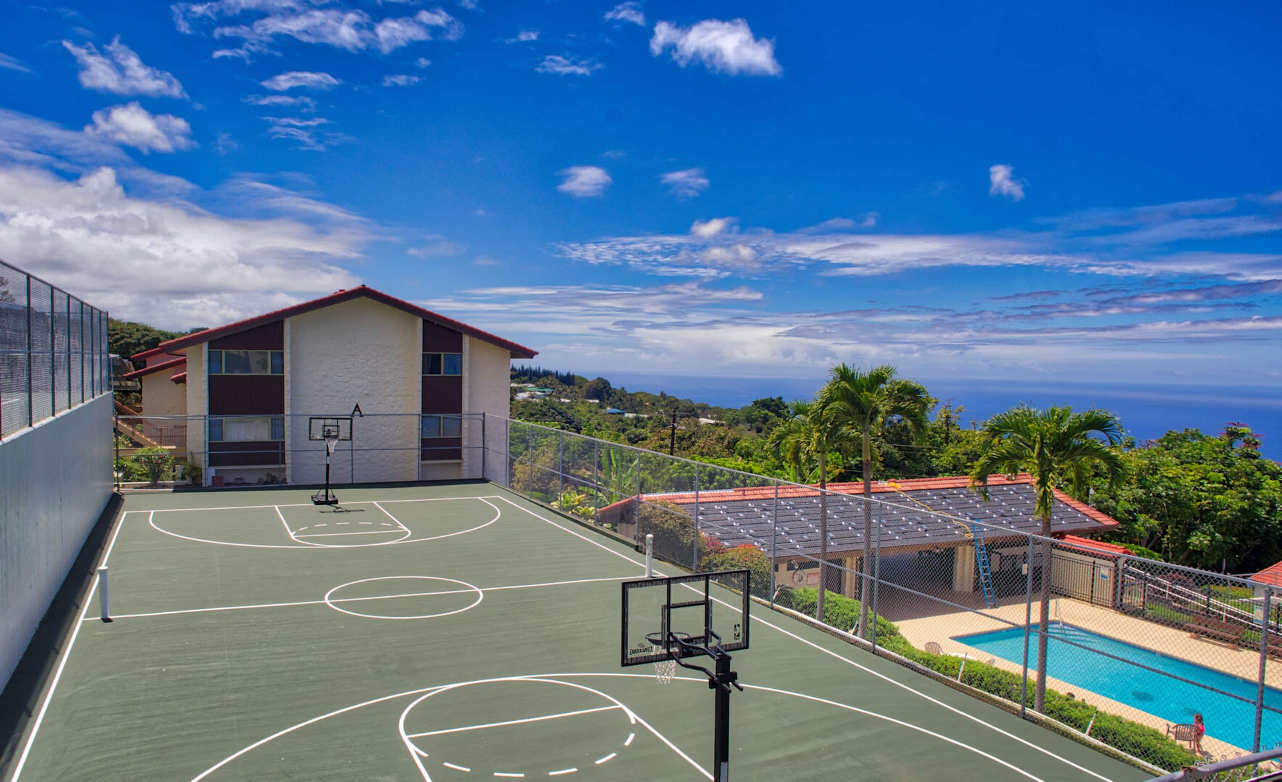 Condo in Kailua-Kona · ★4.8 · 2 bedrooms · 2 beds · 2 private baths - Image 32