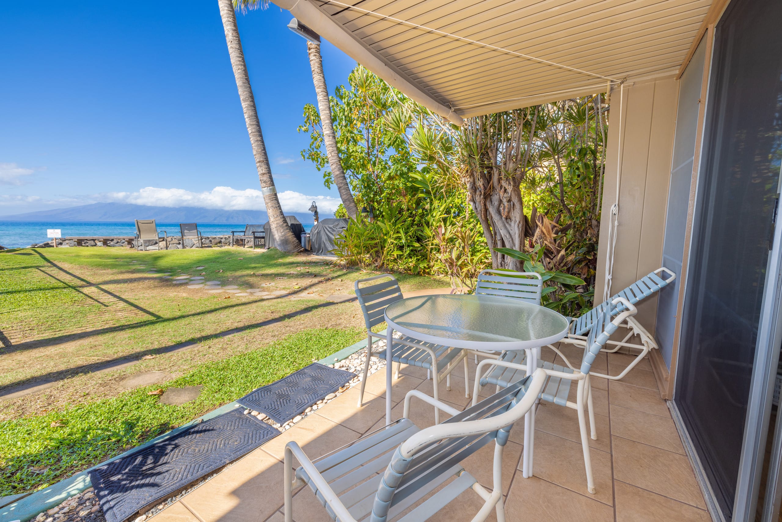 Condo in Lahaina · ★4.79 · 2 bedrooms · 3 beds · 1 private bath - Image 28