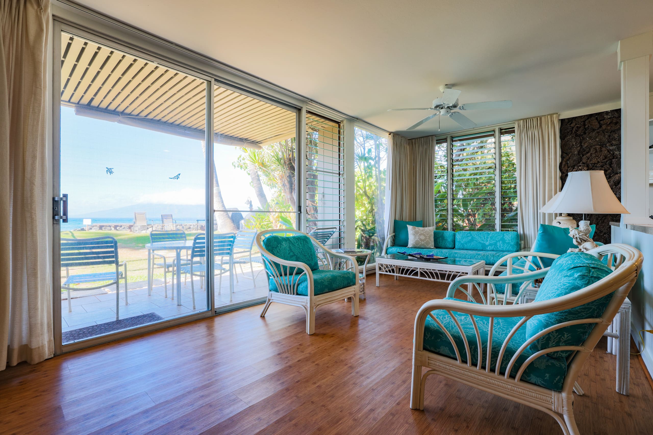 Condo in Lahaina · ★4.79 · 2 bedrooms · 3 beds · 1 private bath - Image 5