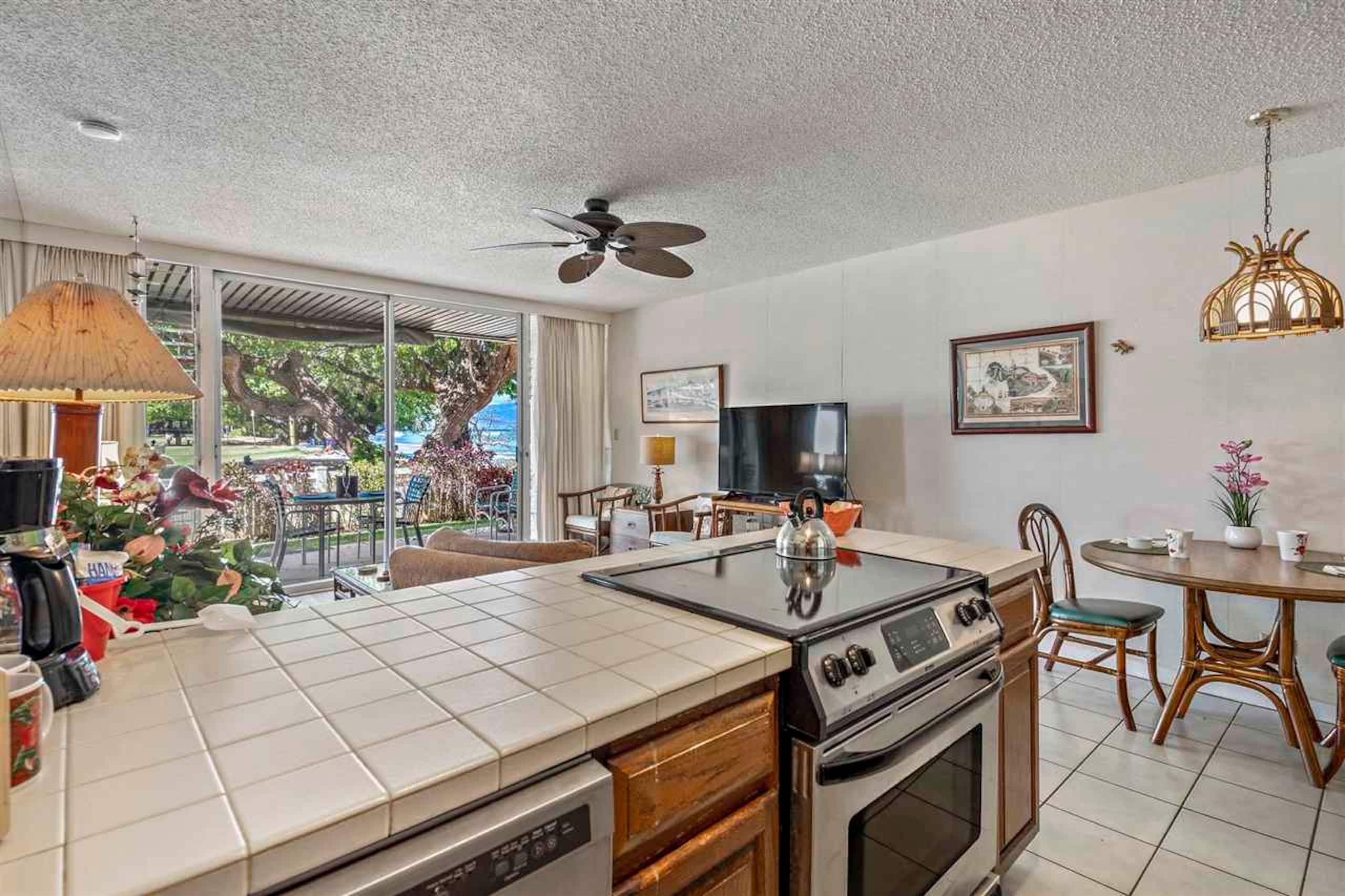 Condo in Lahaina · ★4.78 · 1 bedroom · 1 bed · 1 private bath - Image 4
