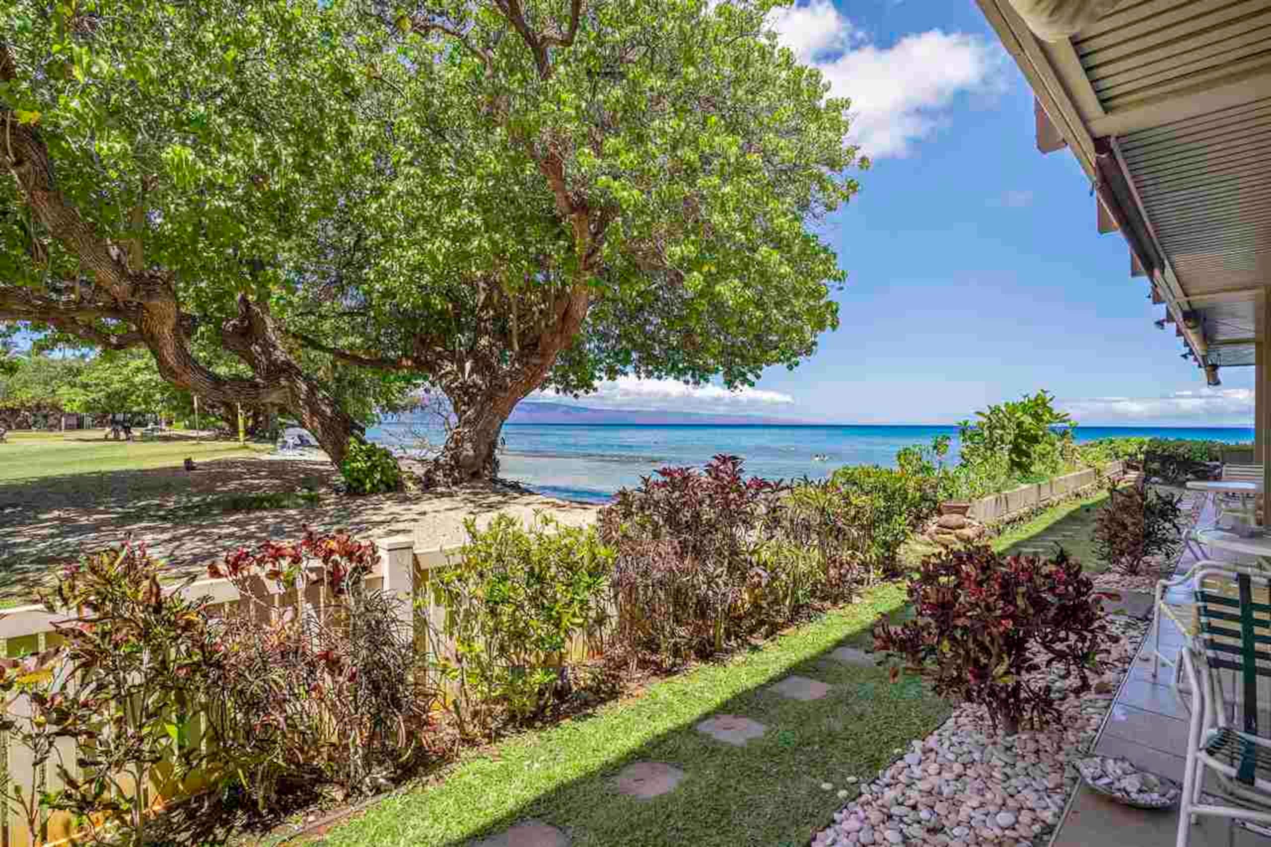 Condo in Lahaina · ★4.78 · 1 bedroom · 1 bed · 1 private bath - Image 32