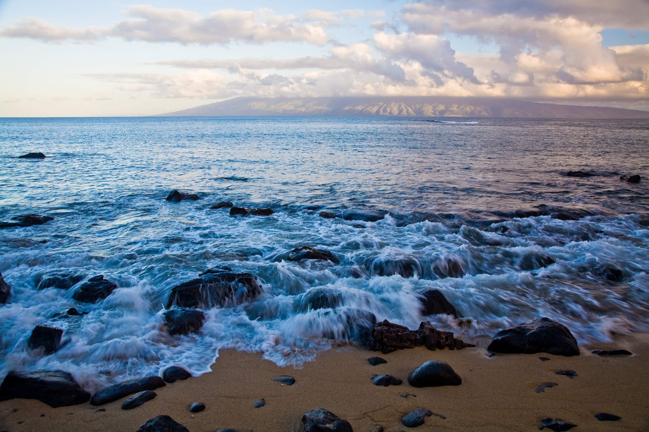 Condo in Lahaina · ★4.69 · 1 bedroom · 2 beds · 1 private bath - Image 29