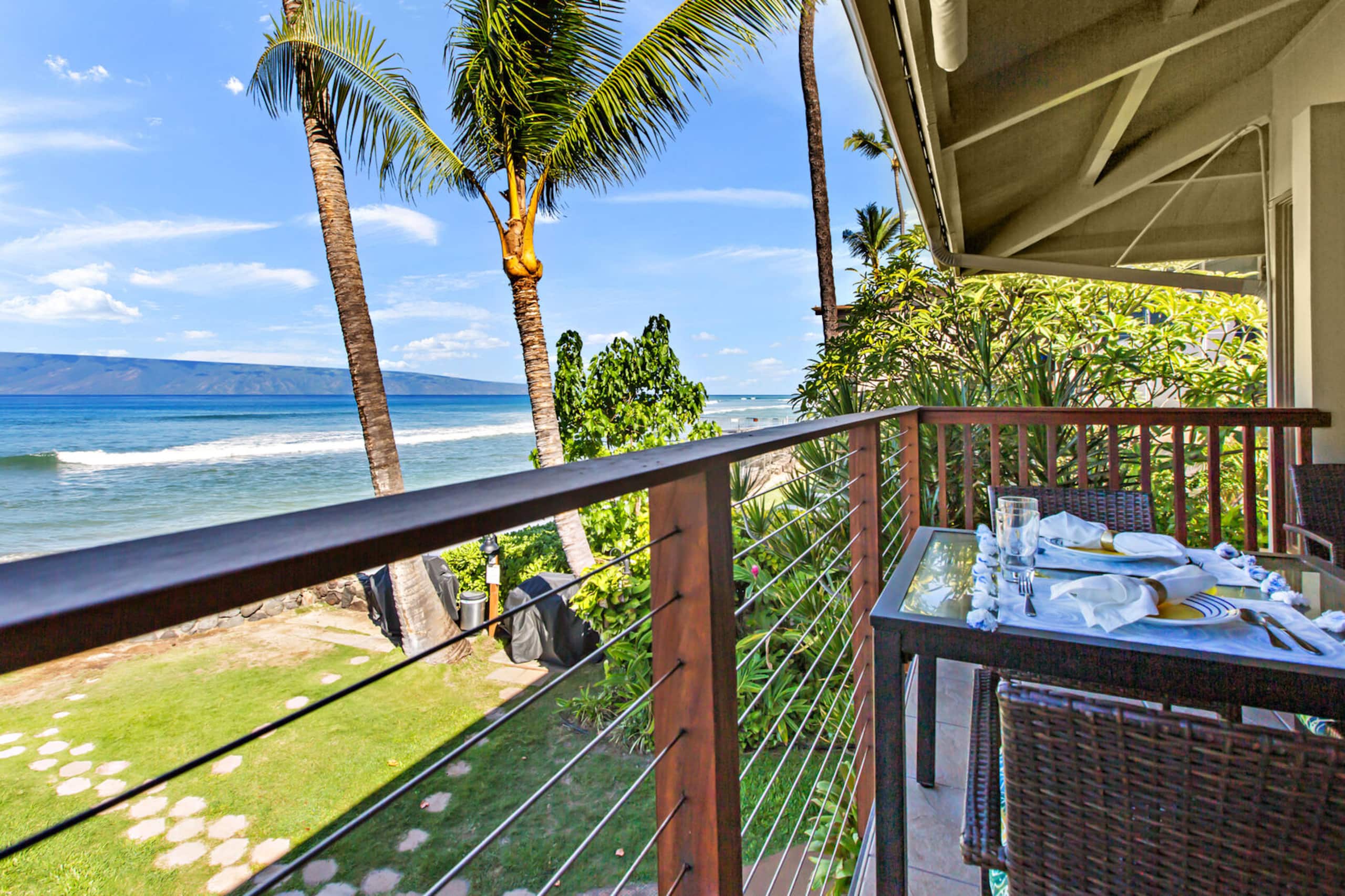 Condo in Lahaina · ★4.65 · 3 bedrooms · 4 beds · 2 baths - Image 2