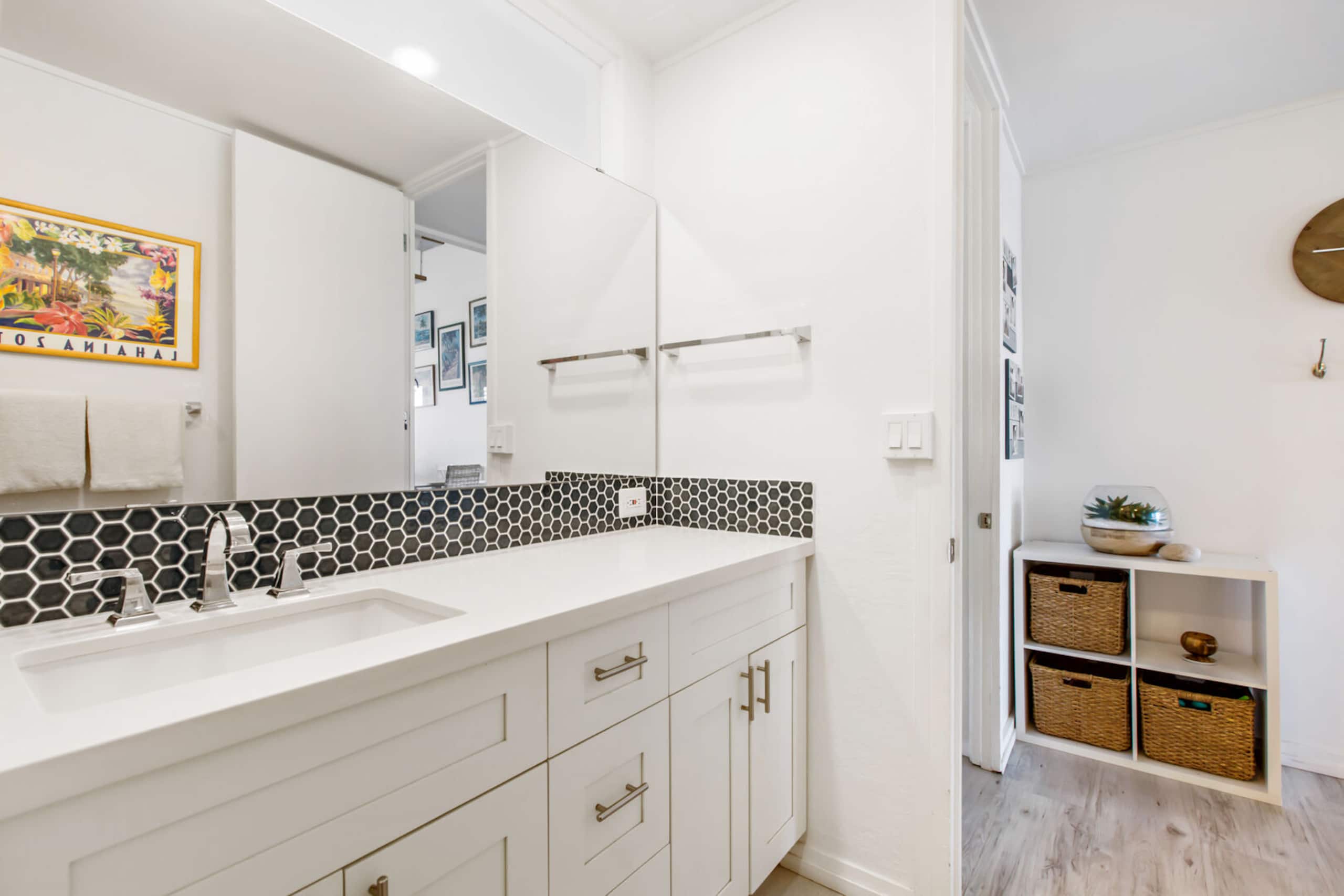 Condo in Lahaina · ★4.65 · 3 bedrooms · 4 beds · 2 baths - Image 19