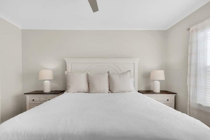 Dormitorio principal en el segundo piso