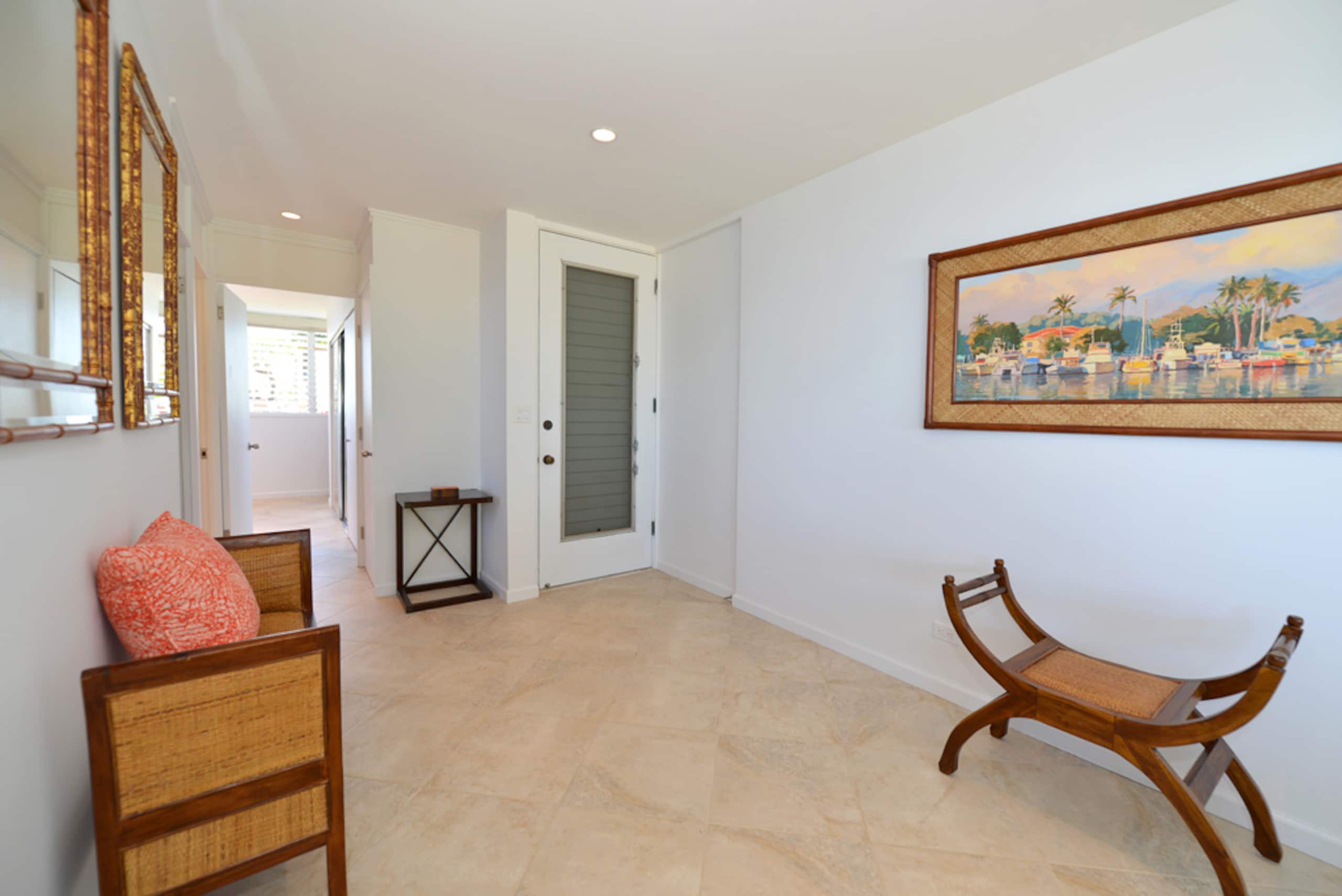 Condo in Lahaina · ★4.77 · 2 bedrooms · 5 beds · 1 bath - Image 4