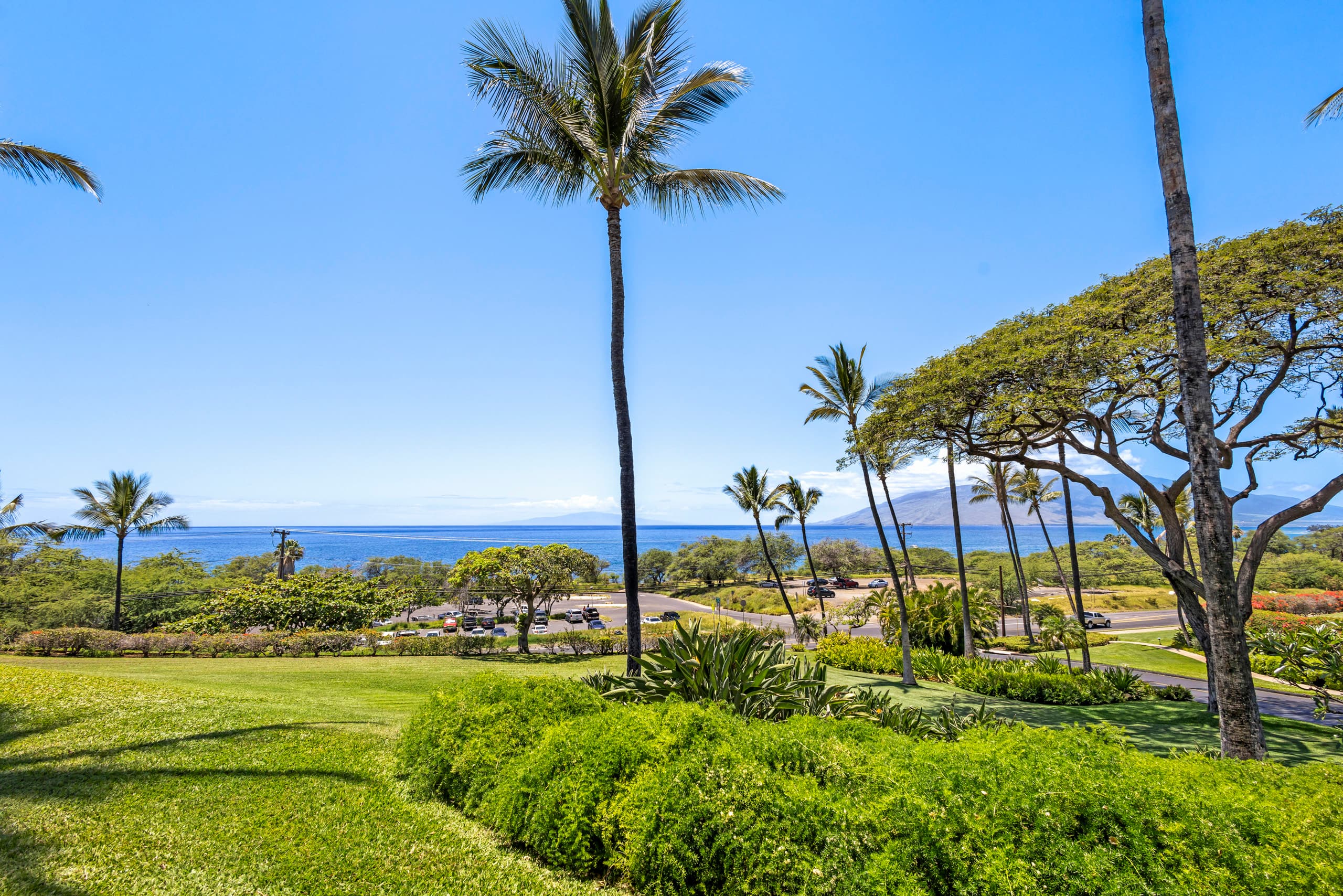 Condo in Kihei · ★5.0 · 1 bedroom · 2 beds · 2 baths - Image 4
