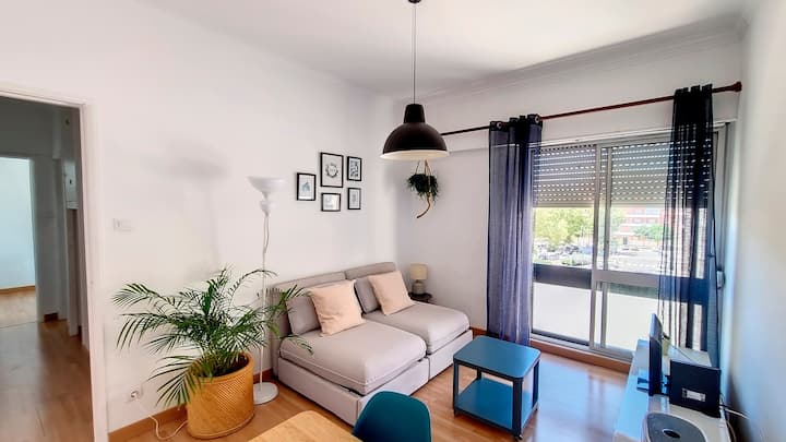 Cozy One Bedroom Apartment | By Sweetcottage - Amadora