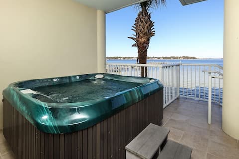 DW Heron L-02 ~ Private Hot Tub ~ Bayfront Lanai