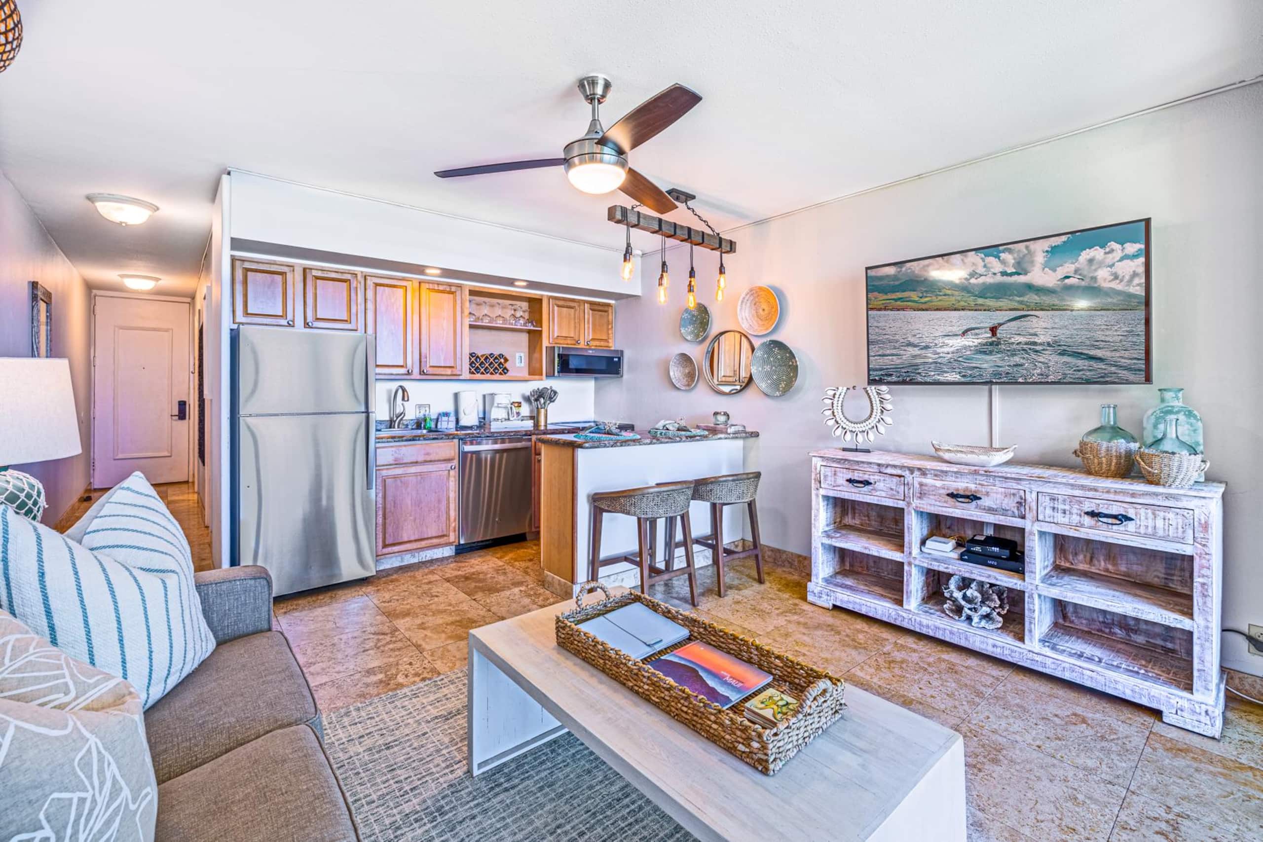Condo in Lahaina · ★4.8 · 1 bedroom · 1 bed · 1 bath - Image 4
