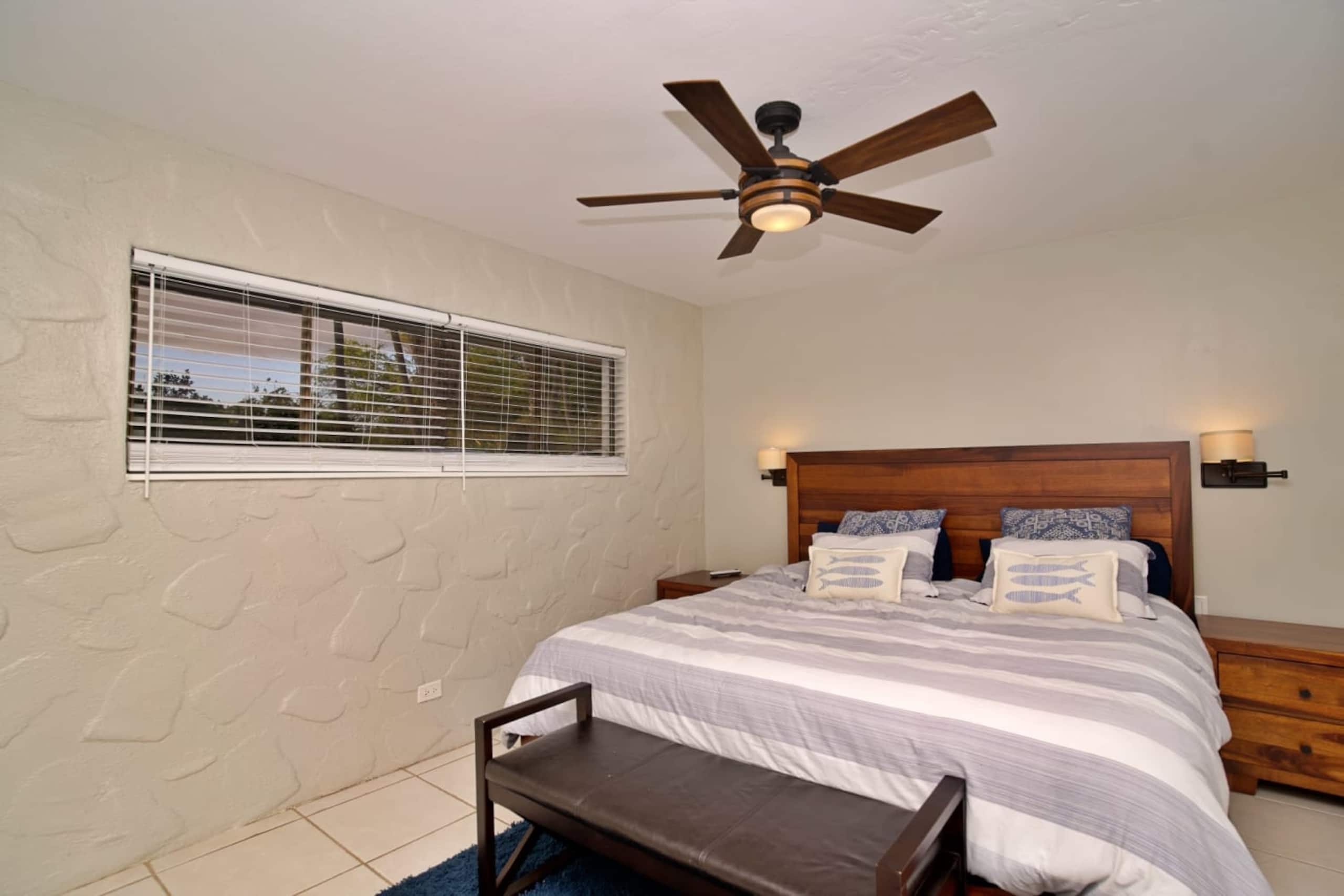 Condo in Kailua-Kona · ★4.91 · 1 bedroom · 3 beds · 1 private bath - Image 4