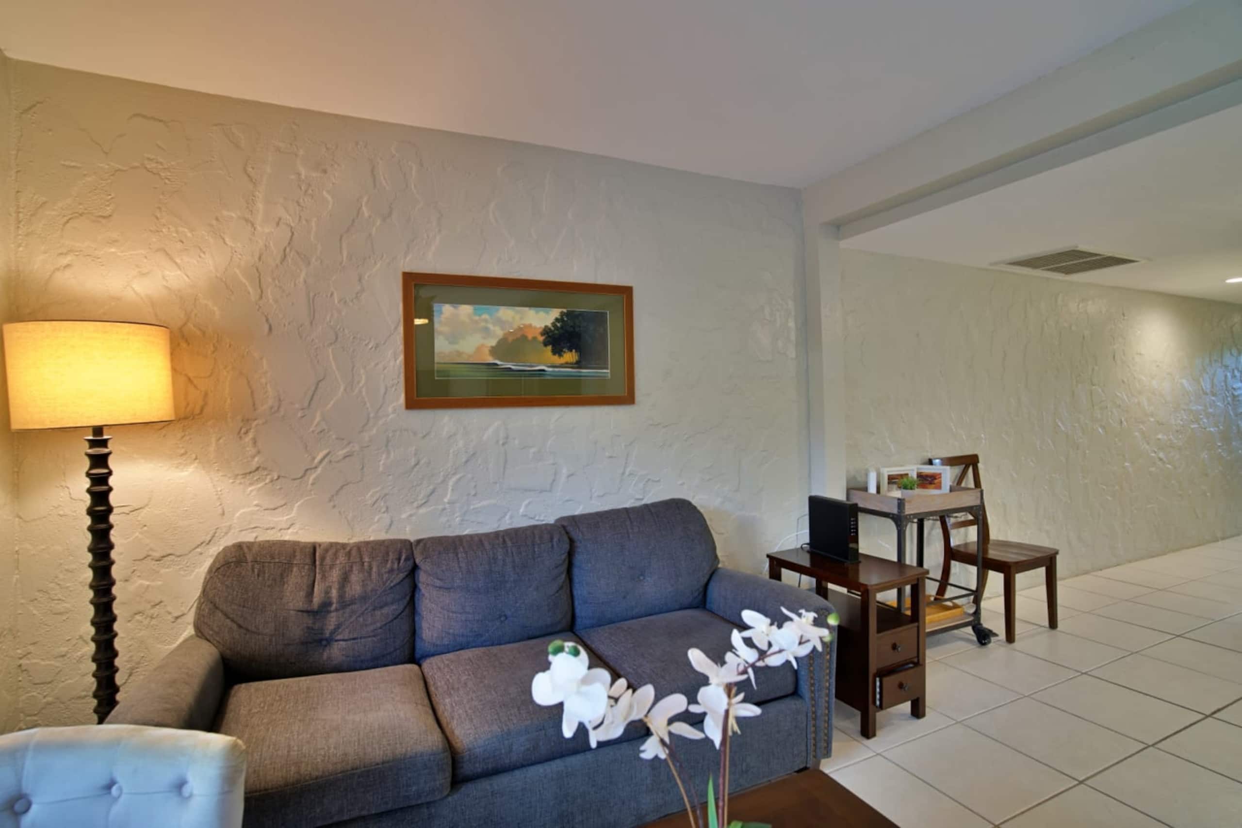 Condo in Kailua-Kona · ★4.91 · 1 bedroom · 3 beds · 1 private bath - Image 22