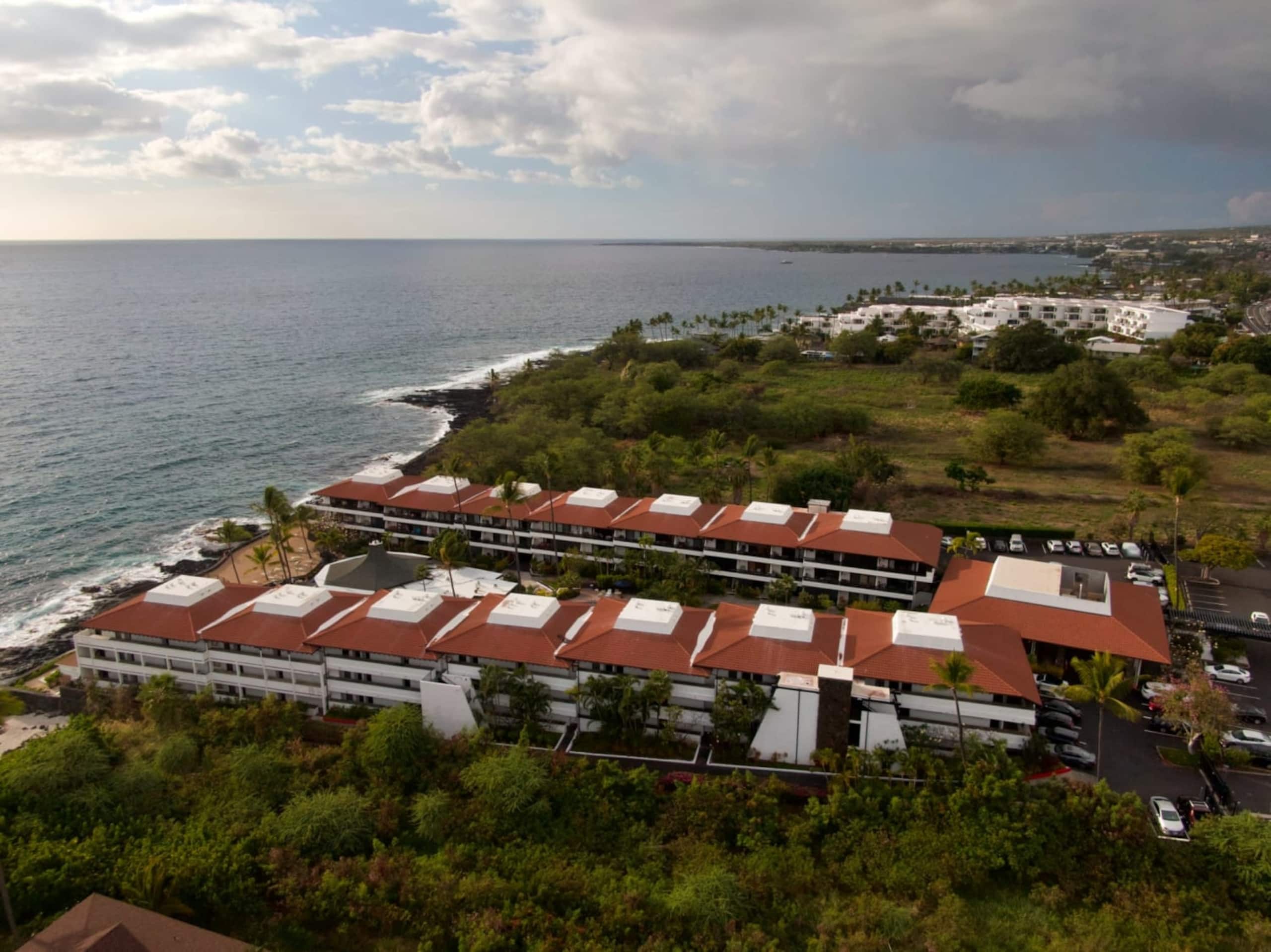 Condo in Kailua-Kona · ★4.91 · 1 bedroom · 3 beds · 1 private bath - Image 17