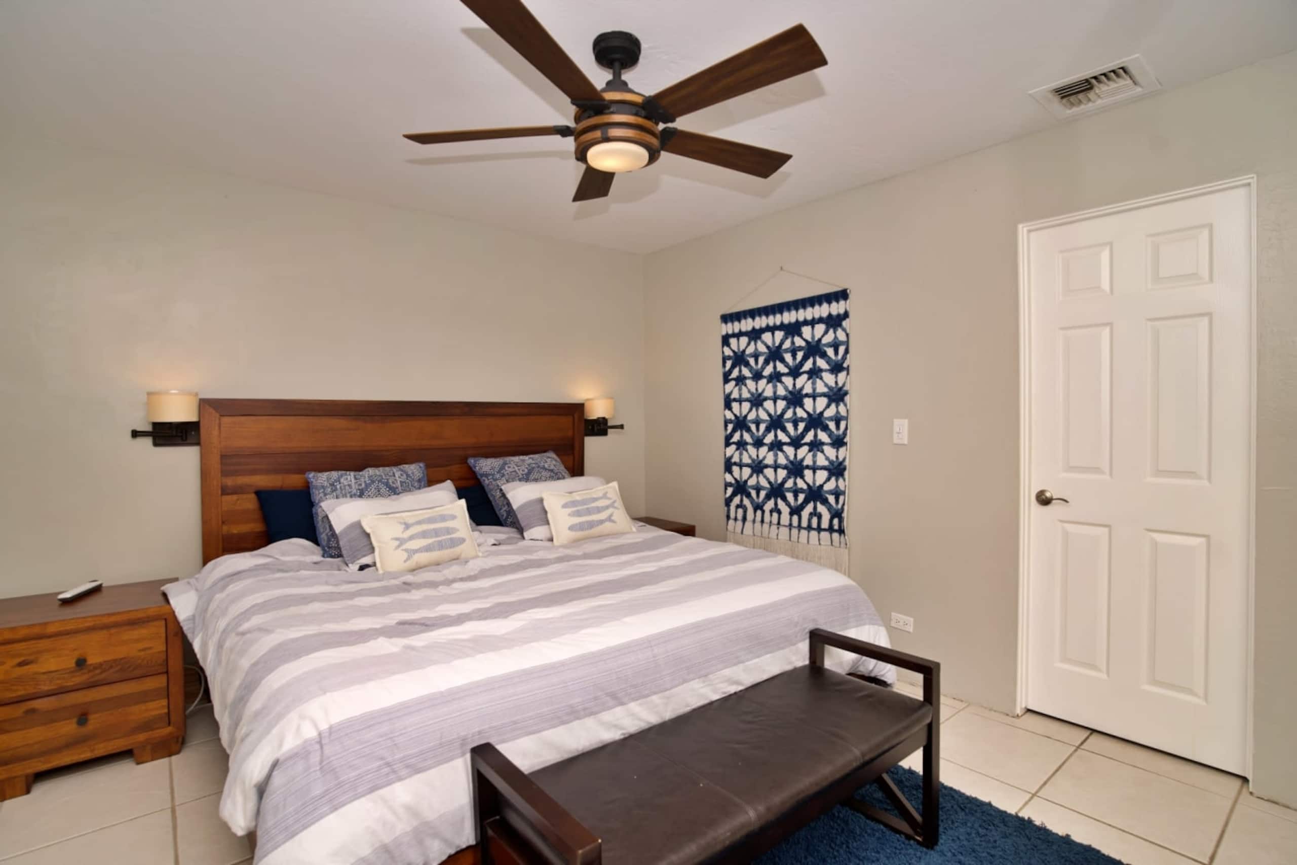 Condo in Kailua-Kona · ★4.91 · 1 bedroom · 3 beds · 1 private bath - Image 2