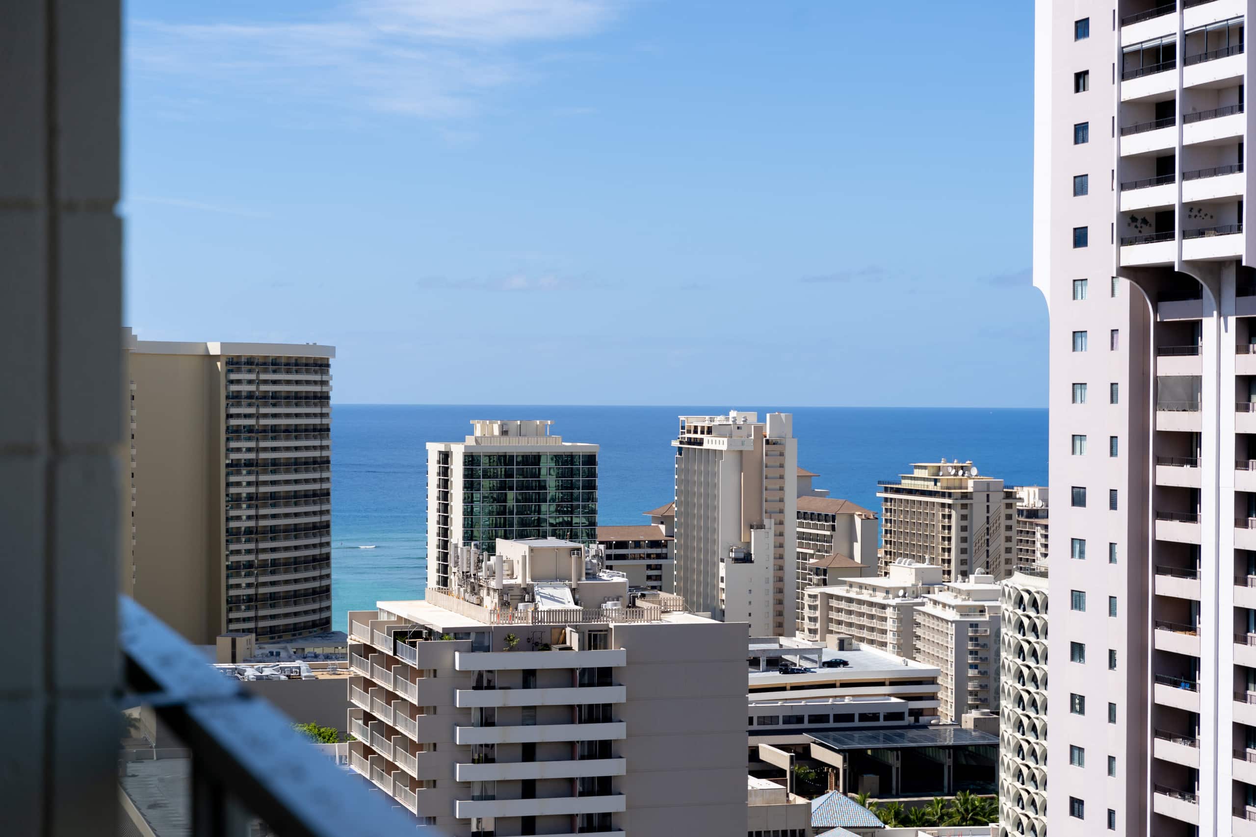 Condo in Honolulu · ★4.24 · 1 bedroom · 2 beds · 1 shared bath - Image 34